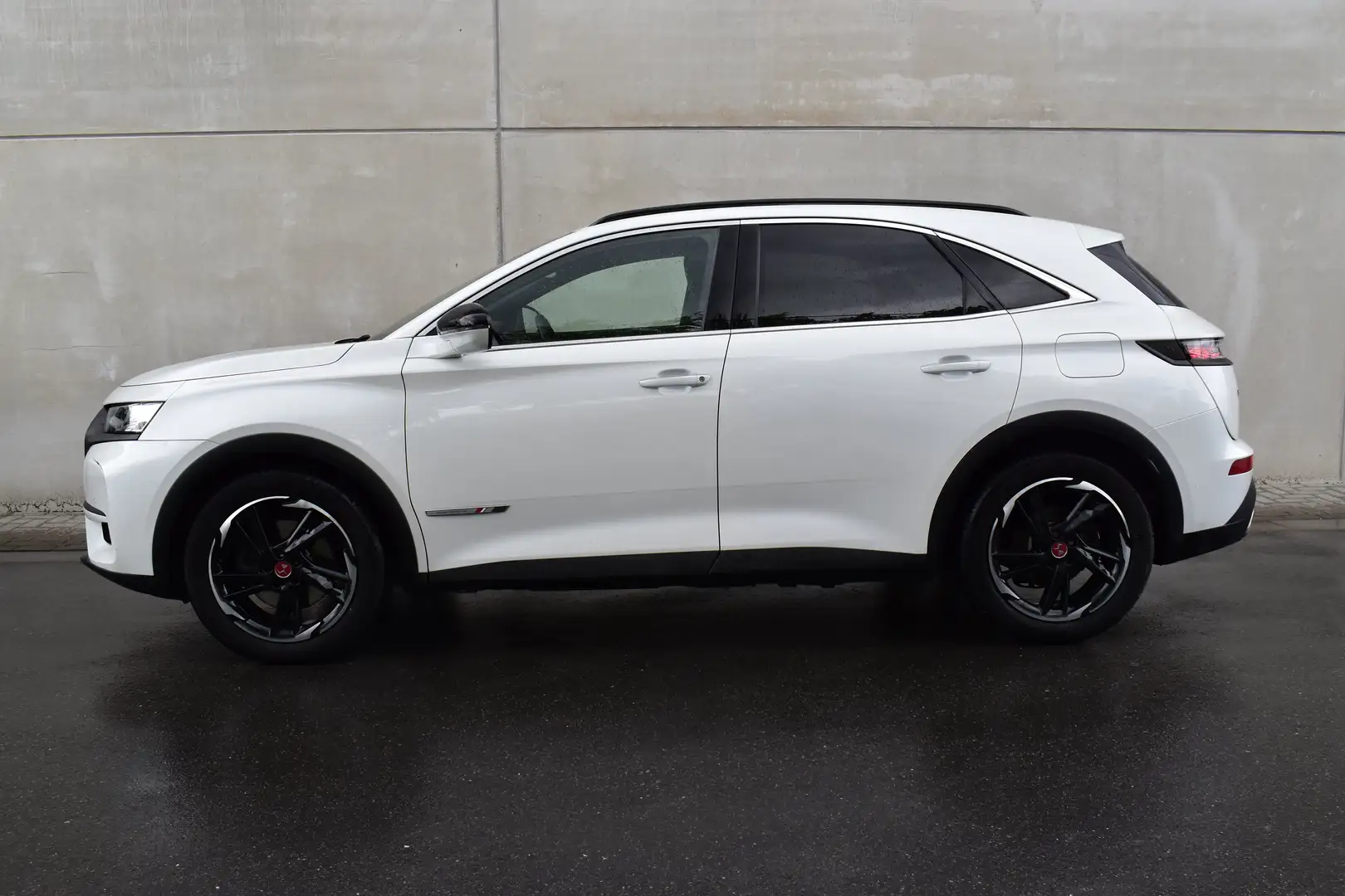 DS Automobiles DS 7 Crossback E-Tense 4X4 300 Performance Line *Pano* Wit - 2