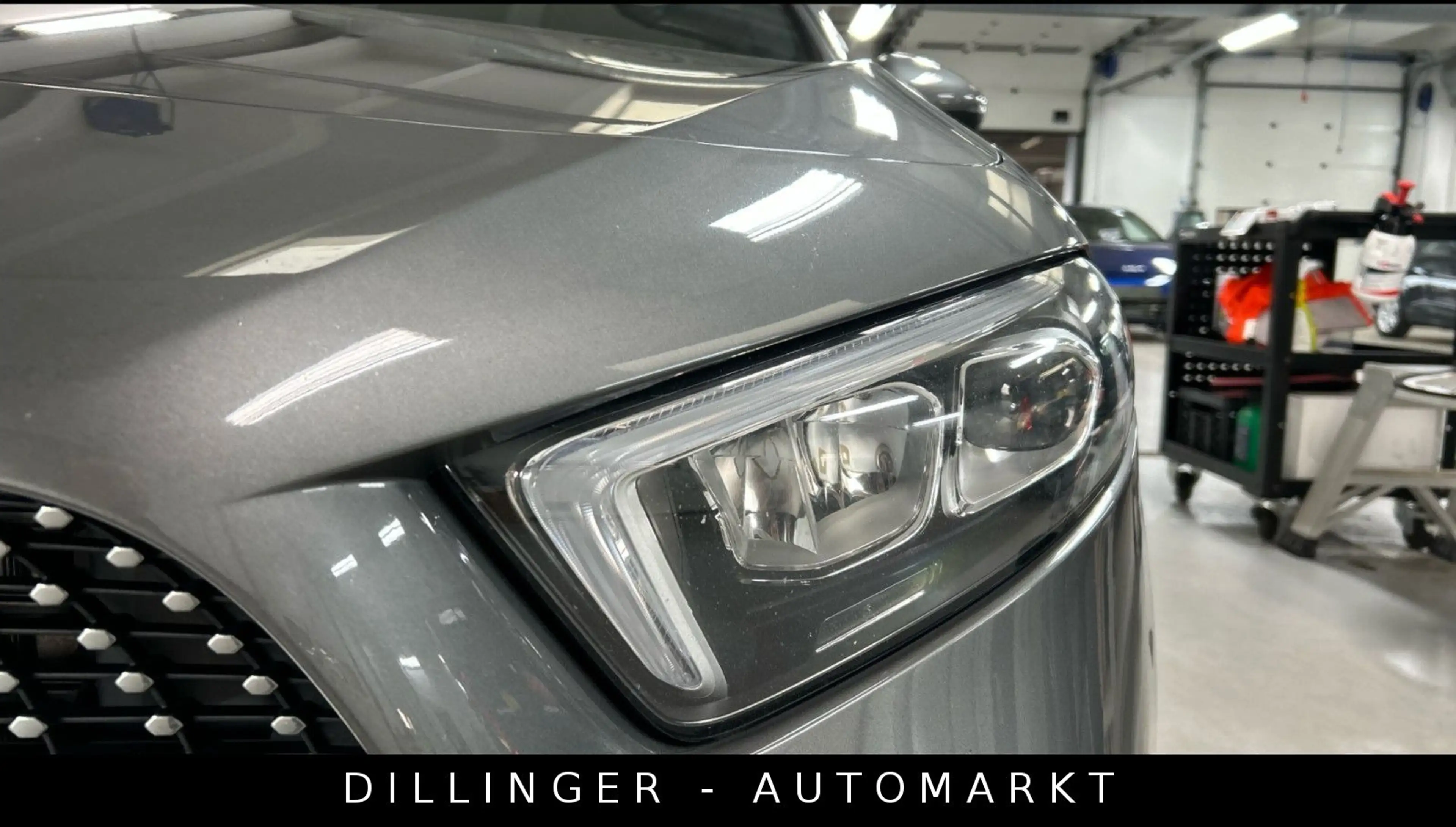 Mercedes-Benz A 200 d AMG Ambiente NAV LED Temp. Kamera PDC Shz — photo 15