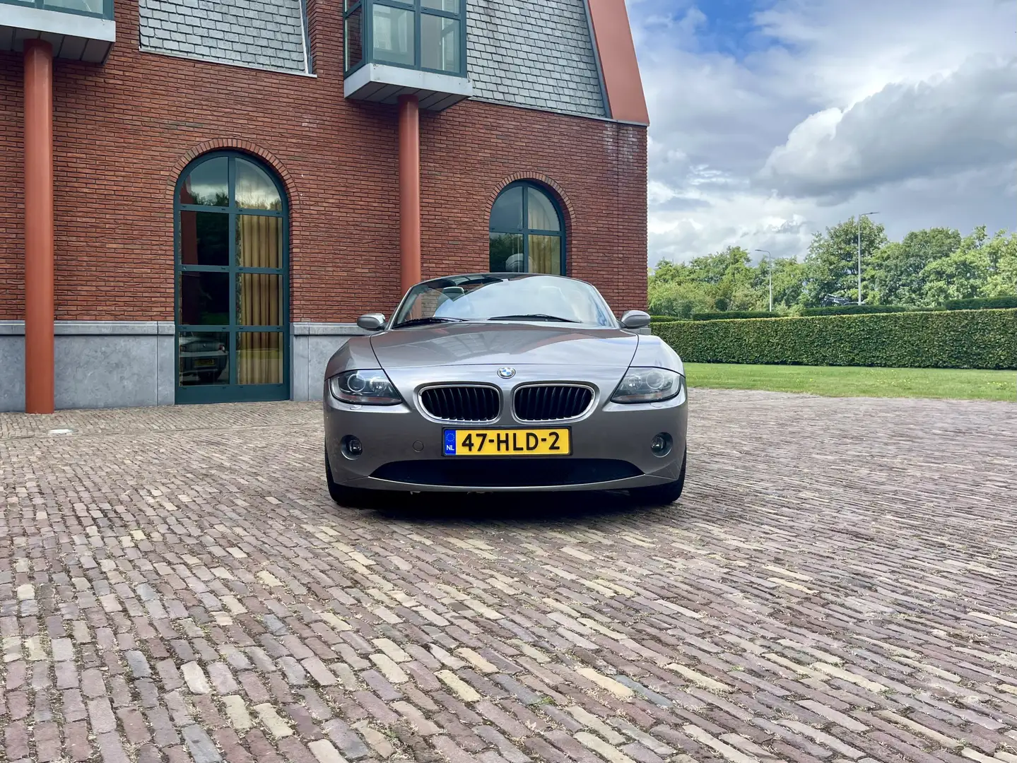 BMW 2.2i Gri - 2