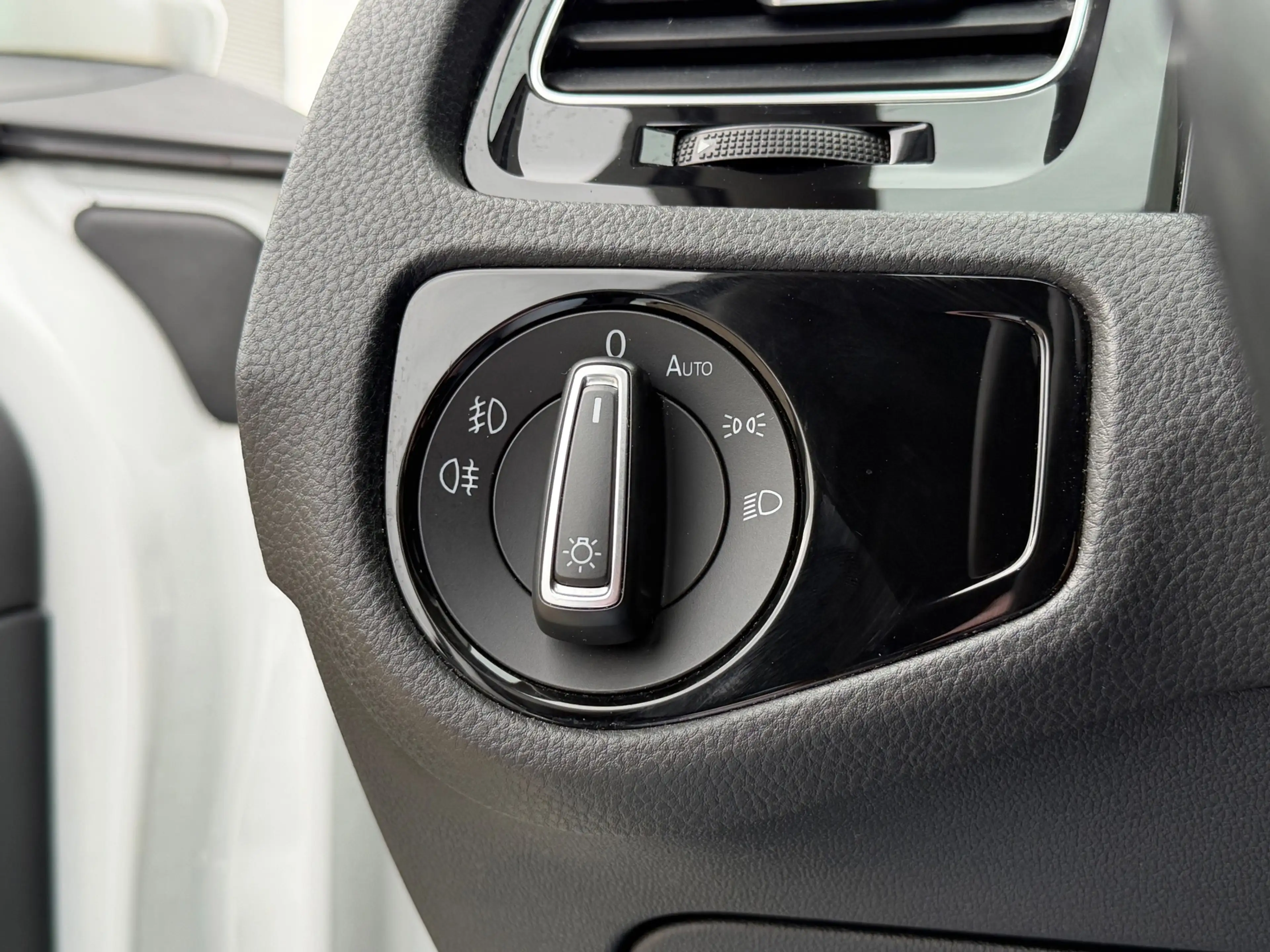 Volkswagen Golf 1.4 TSI Highline ALCANTARA CLIMA CRUISE STOELVERWA — photo 13