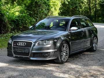 RS4 4.2 V8 quattro