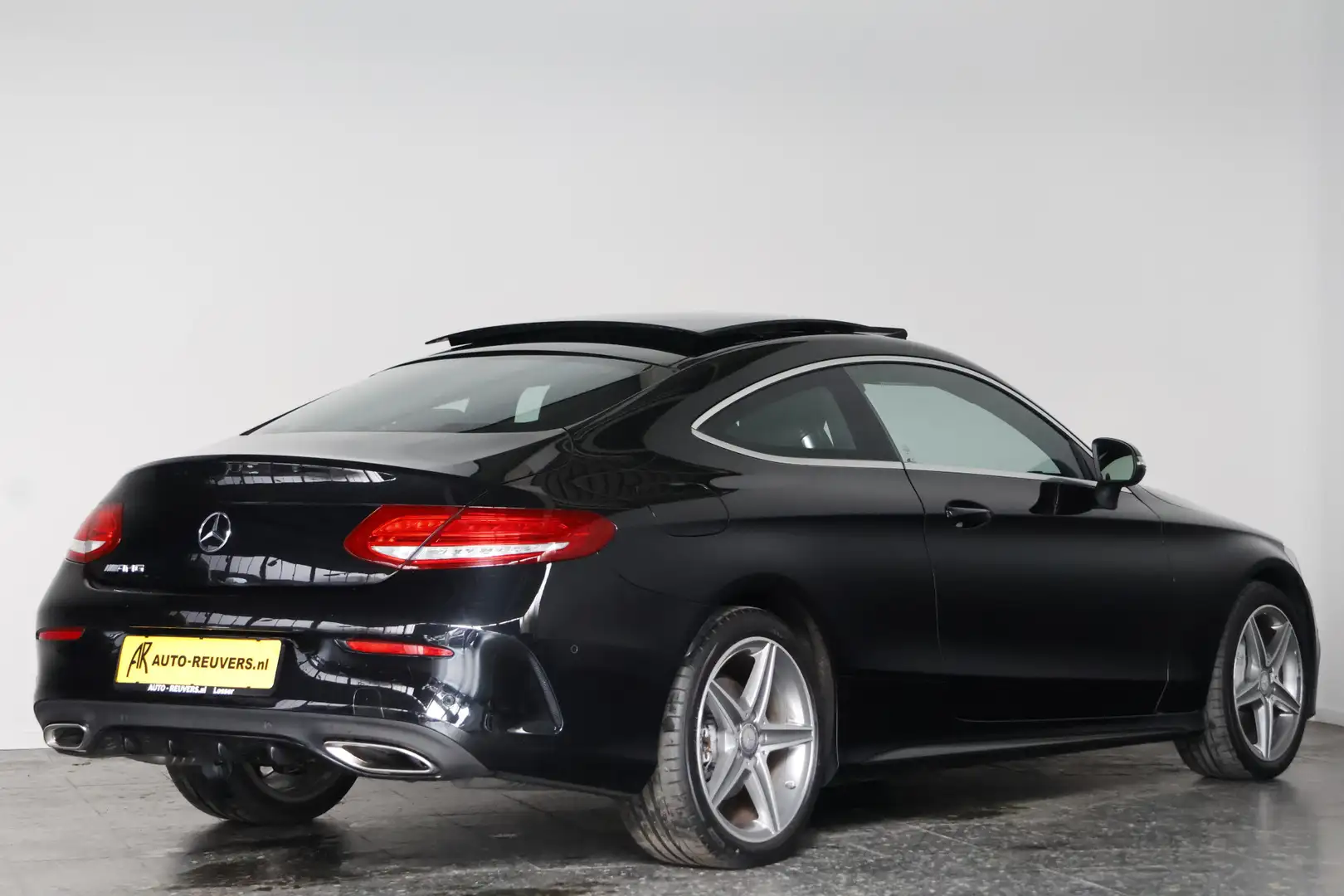Mercedes-Benz C 180 Coupé AMG Line / Opendak / Leder / Navi / LED Noir - 2