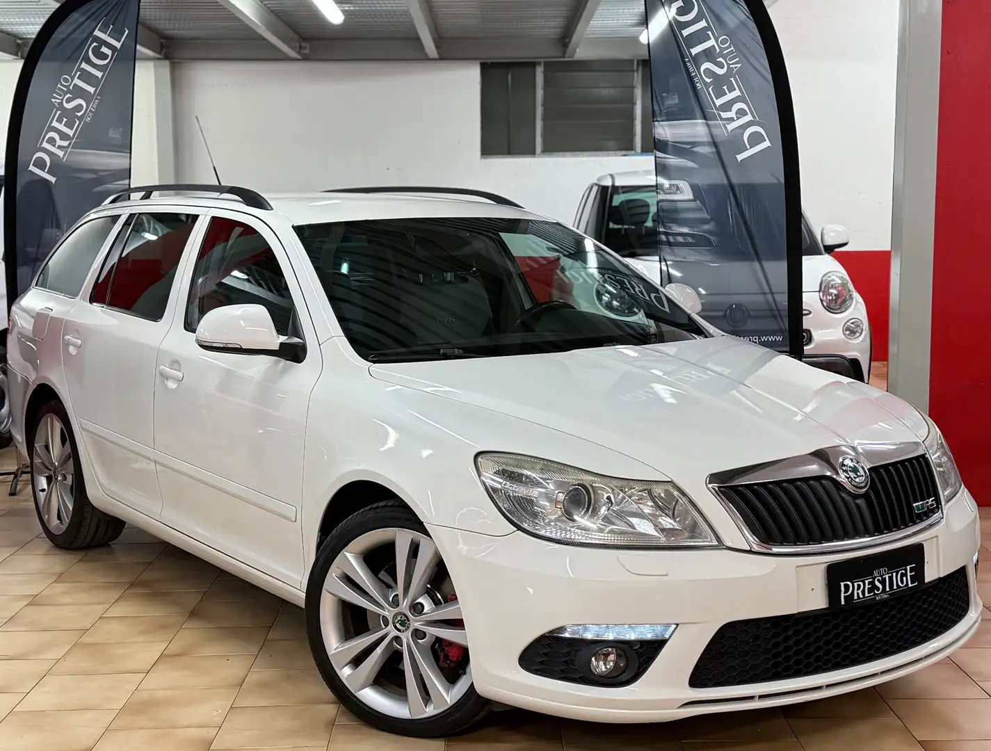 Skoda Octavia Wagon 2.0 tdi cr RS 170cv fap Bianco - 1