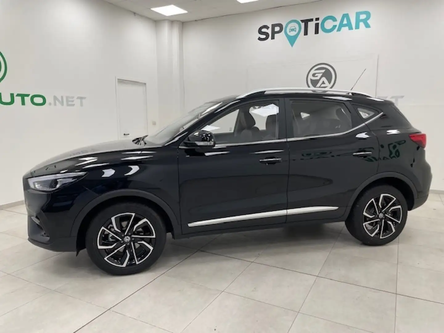 MG ZS CLASSIC 1.5L 5MT LUXURY Nero - 2