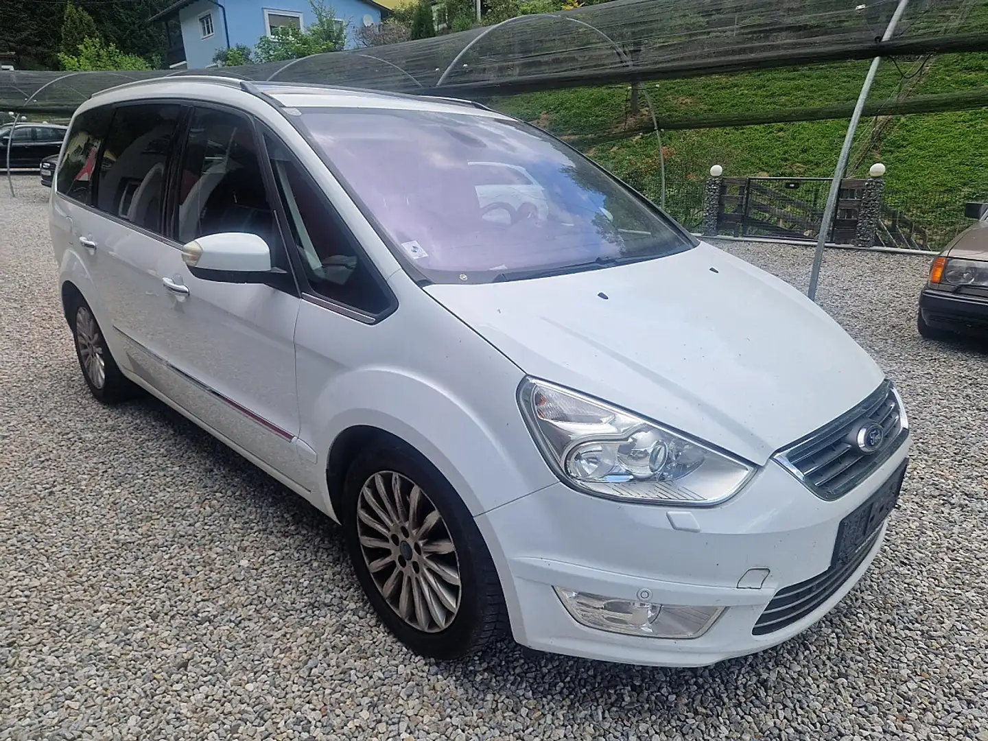 Ford Galaxy Titanium 7-Sitze 2,0 TDCi DPF Aut. Weiß - 1
