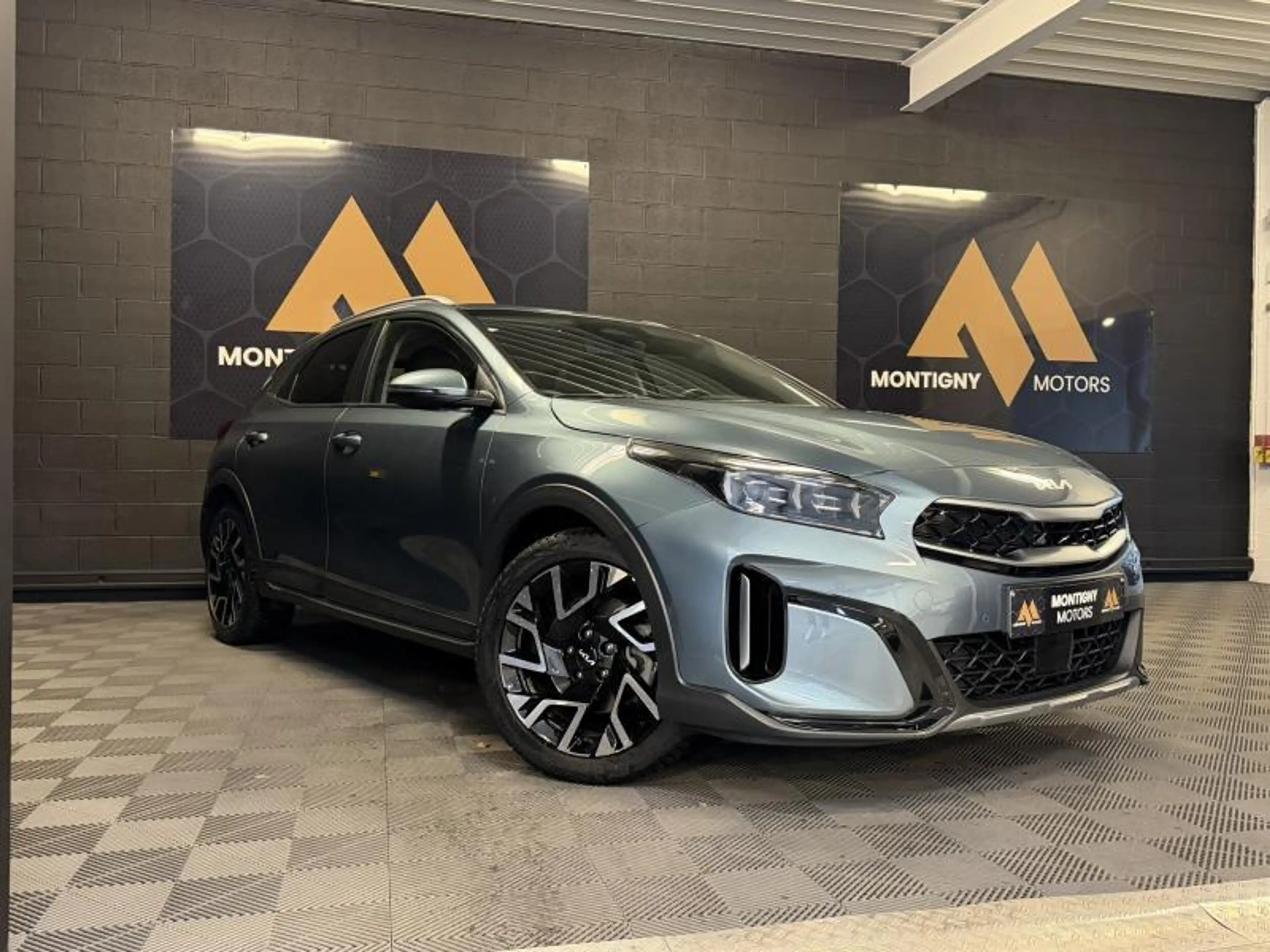 Kia XCeed 1.5T-GDi 140cv *Camera*Carplay*Cruise* — photo 3