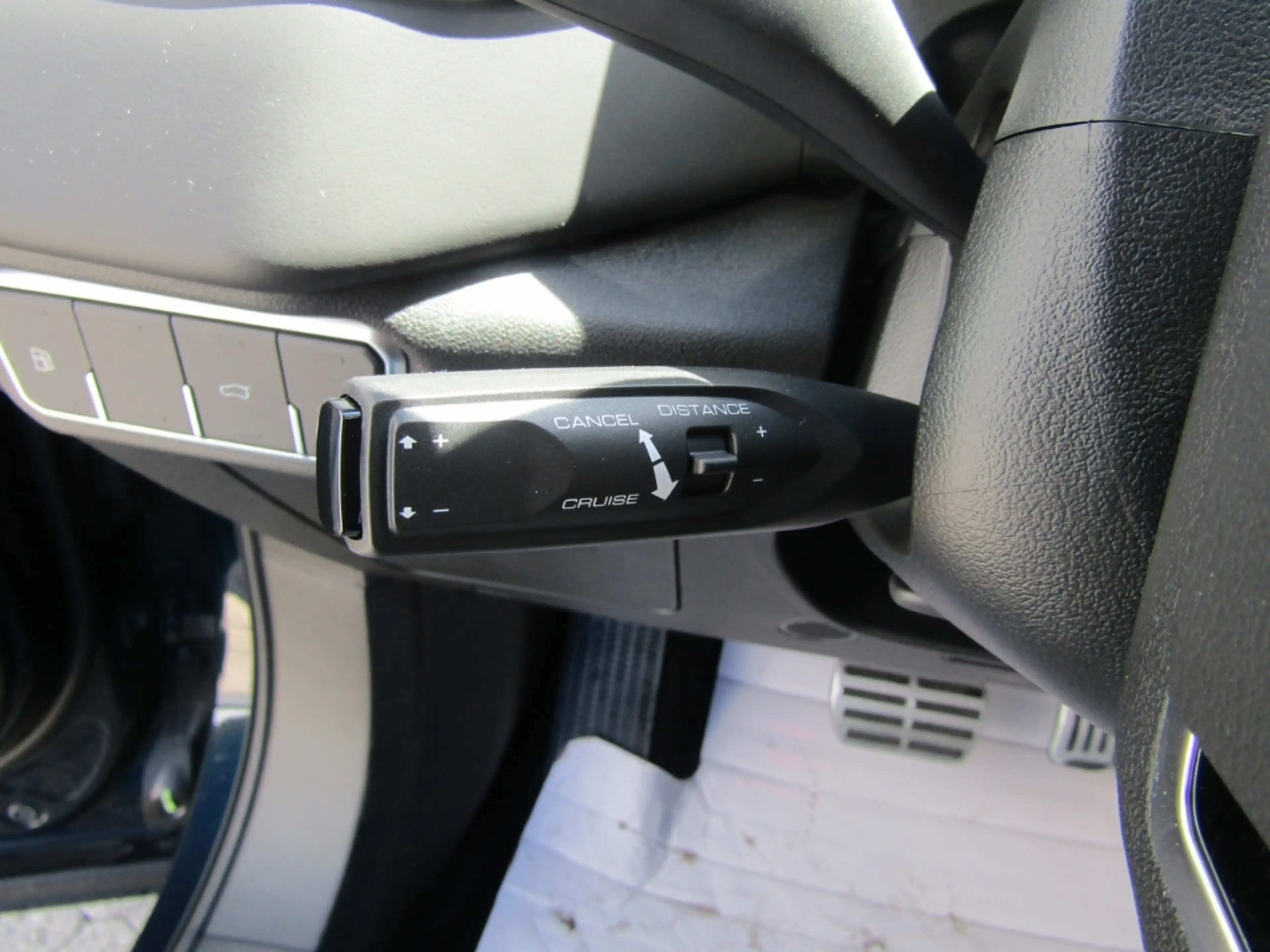 GWM WEY 05 2.0 PHEV Luxury 4WD NAVI MATRIX SHZ SCC RFK PANORA — photo 14