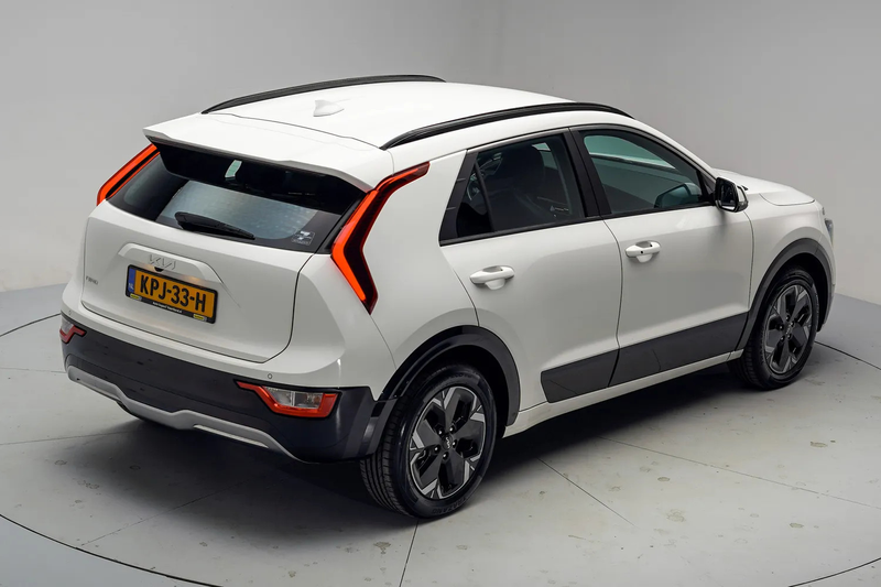 Kia e-Niro DynamicLine 64.8 kWh 3-fase [ Navi Adapt.cruise Ca — photo 15