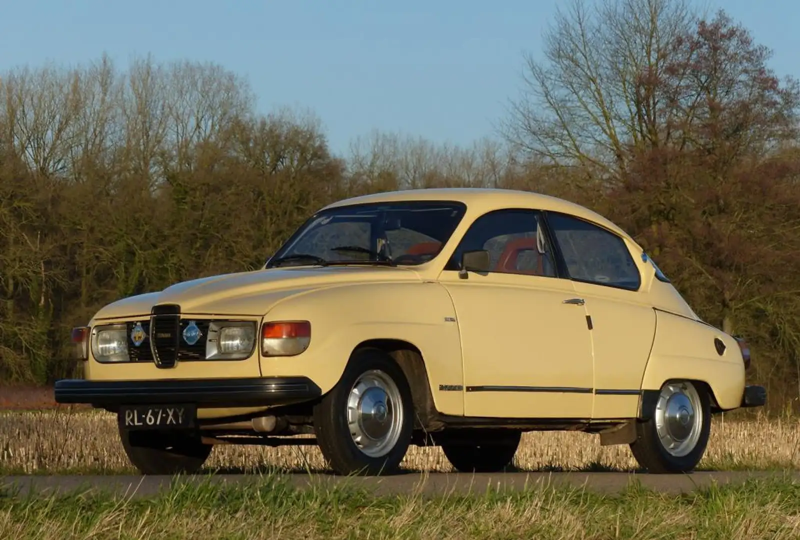 Saab 96 L V4 Gelb - 2