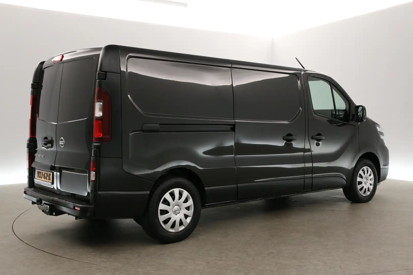 Nissan Primastar 2.0 dCi L2H1 Acenta 150PK Automaat Airco Cruise LE Noir - 2