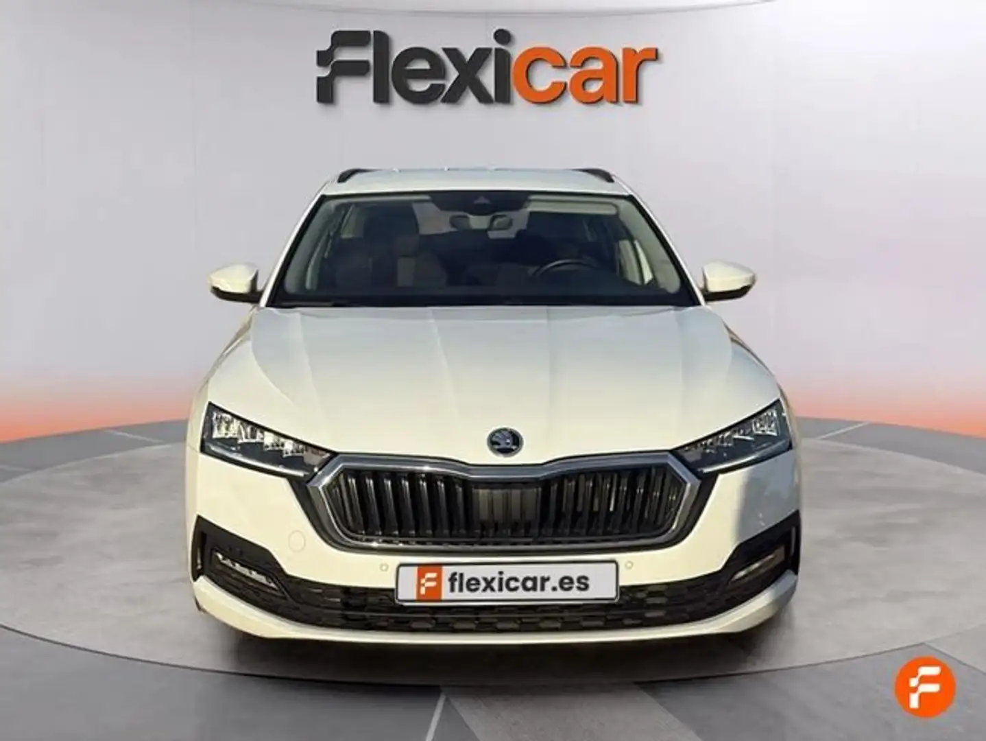Skoda Octavia Combi 2.0TDI Ambition DSG 85kW Blanco - 2