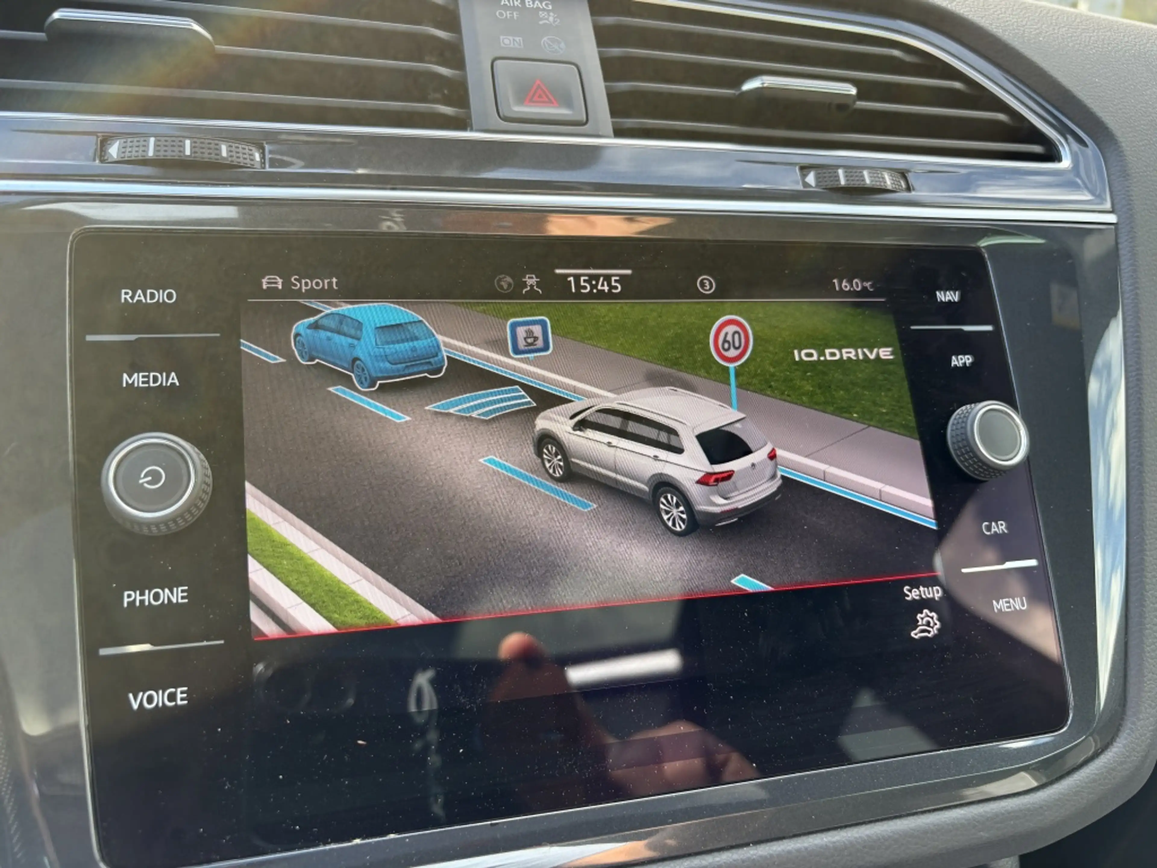 Volkswagen Tiguan R-Line eHybrid | Camera | Panoramadak | IQ lights — photo 29