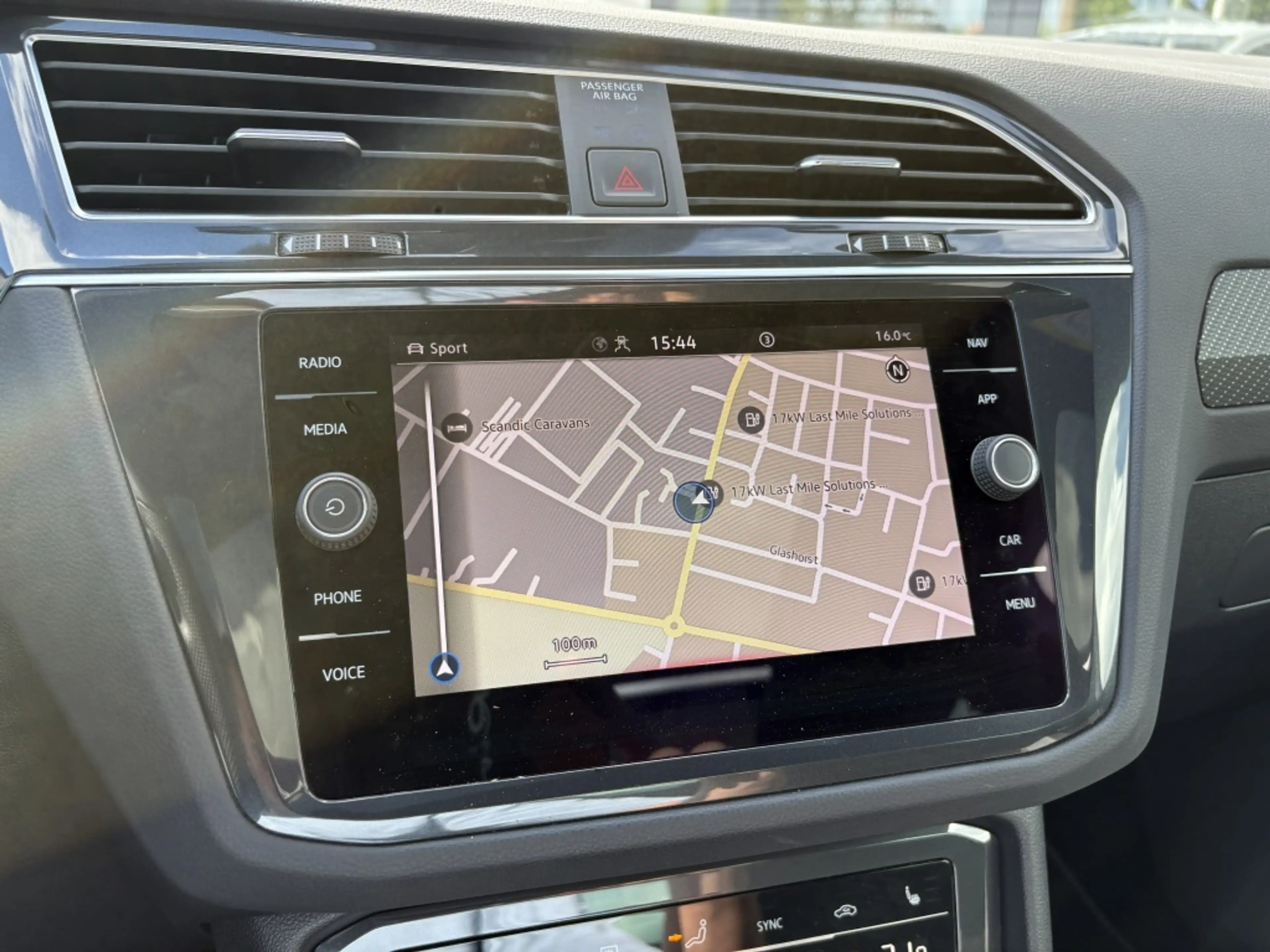 Volkswagen Tiguan R-Line eHybrid | Camera | Panoramadak | IQ lights — photo 25