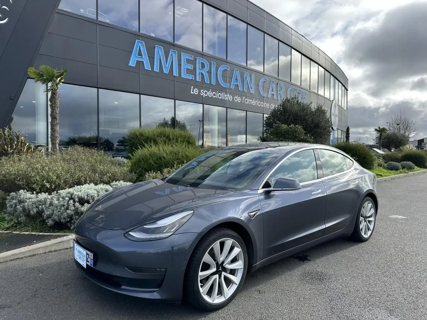 Tesla Model 3 Long Range Dual Motor AWD FULL AUTONOME + Attelage Gris - 1