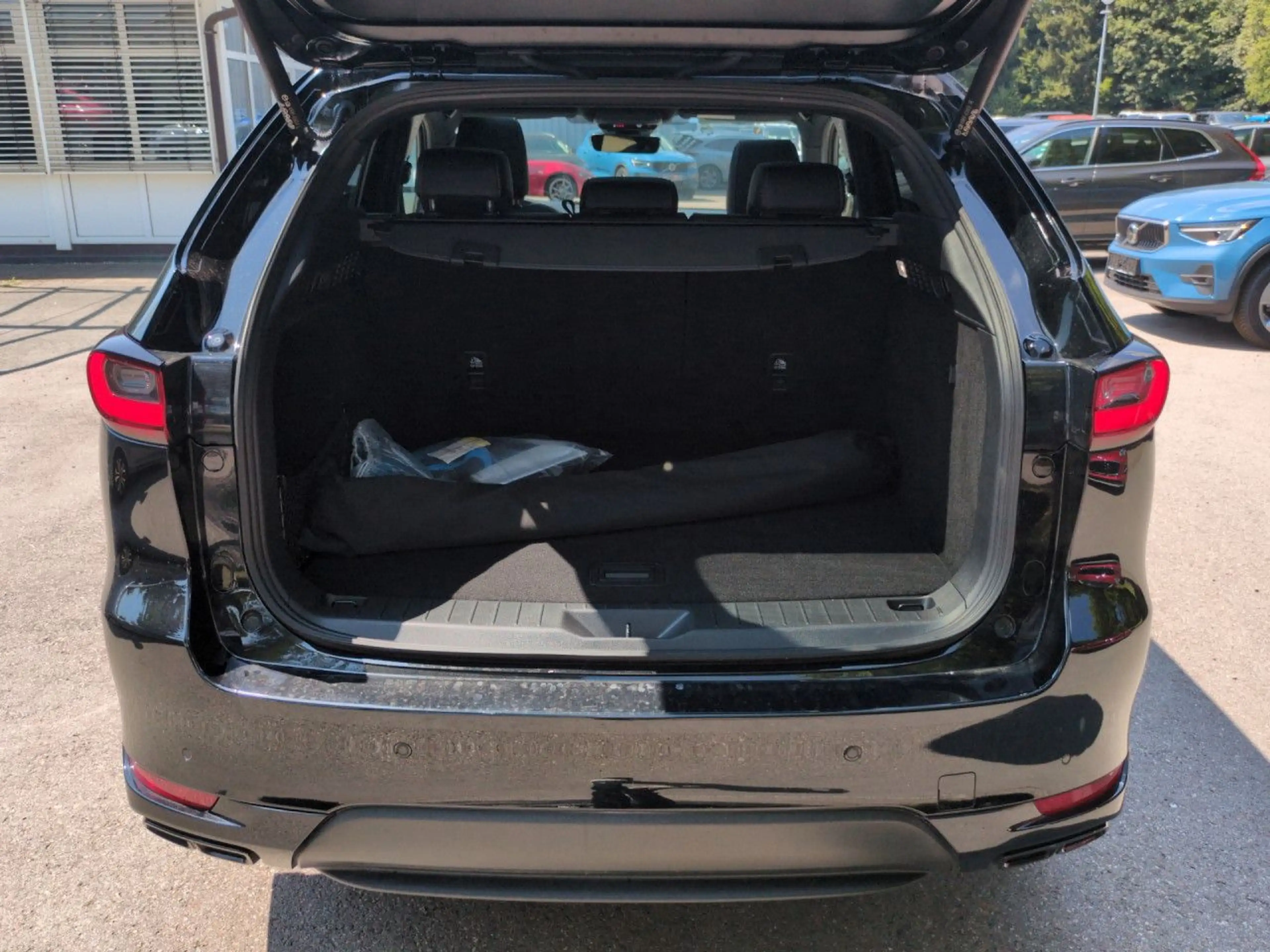 Mazda CX-60 2.5 e-SKYACTIV PHEV Homura Plus AWD Hybrid — photo 23