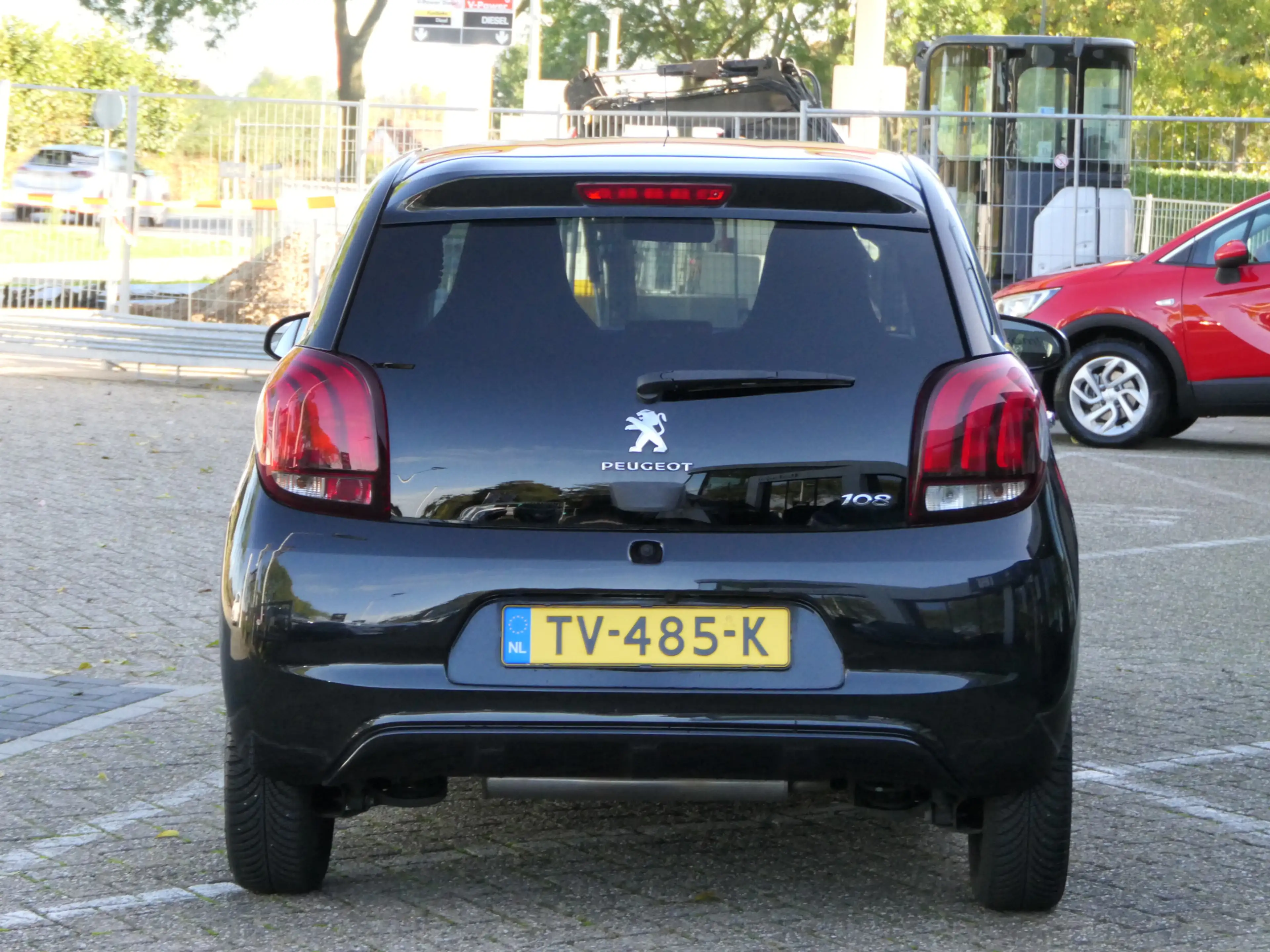Peugeot 108 1.0 e-VTi Allure | Camera | Apple Carplay/Android — photo 15
