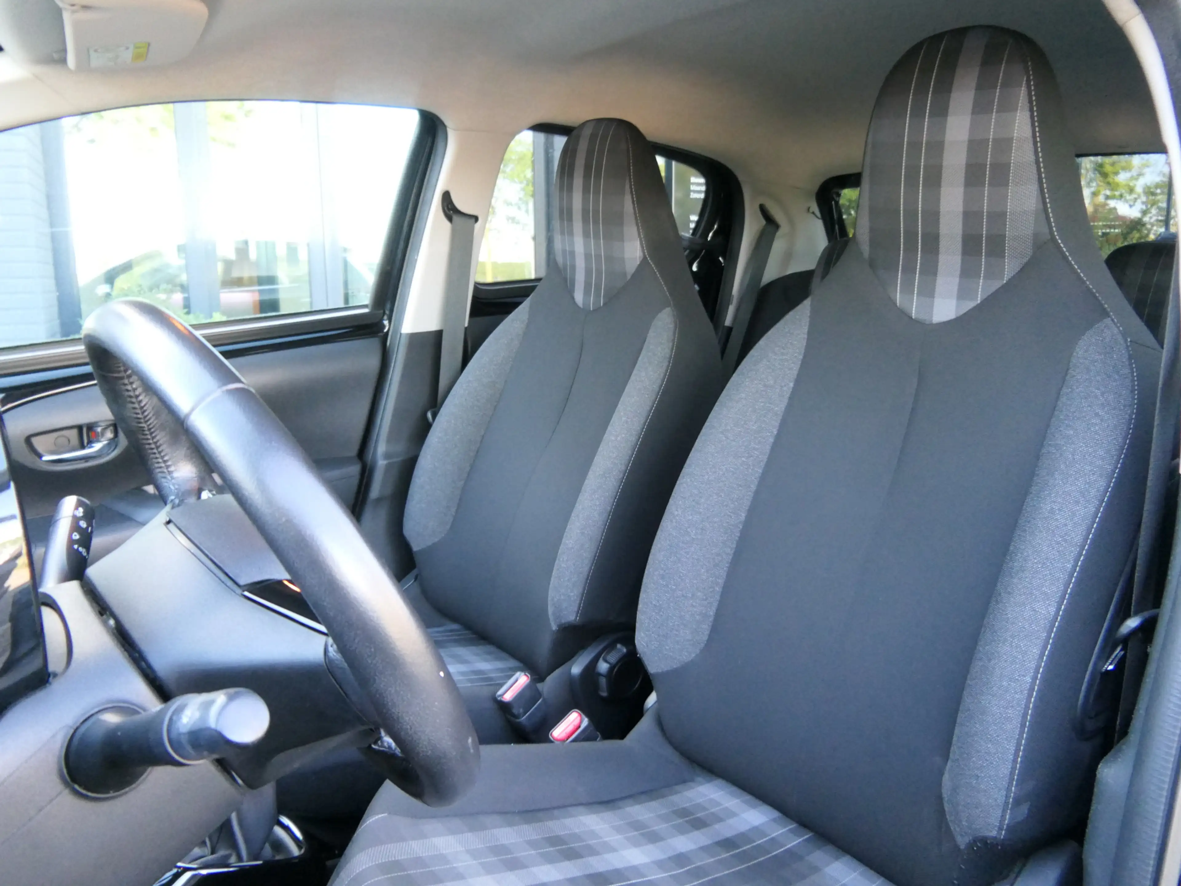 Peugeot 108 1.0 e-VTi Allure | Camera | Apple Carplay/Android — photo 4