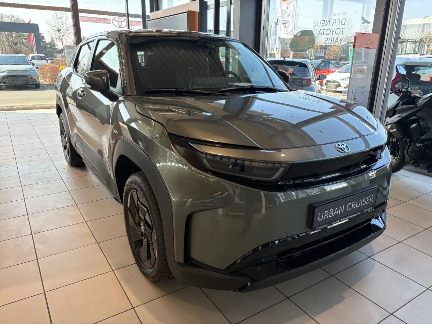 Toyota Urban Cruiser Teamplayer 4x2 LED, SHZ, Kamera Verde - 2