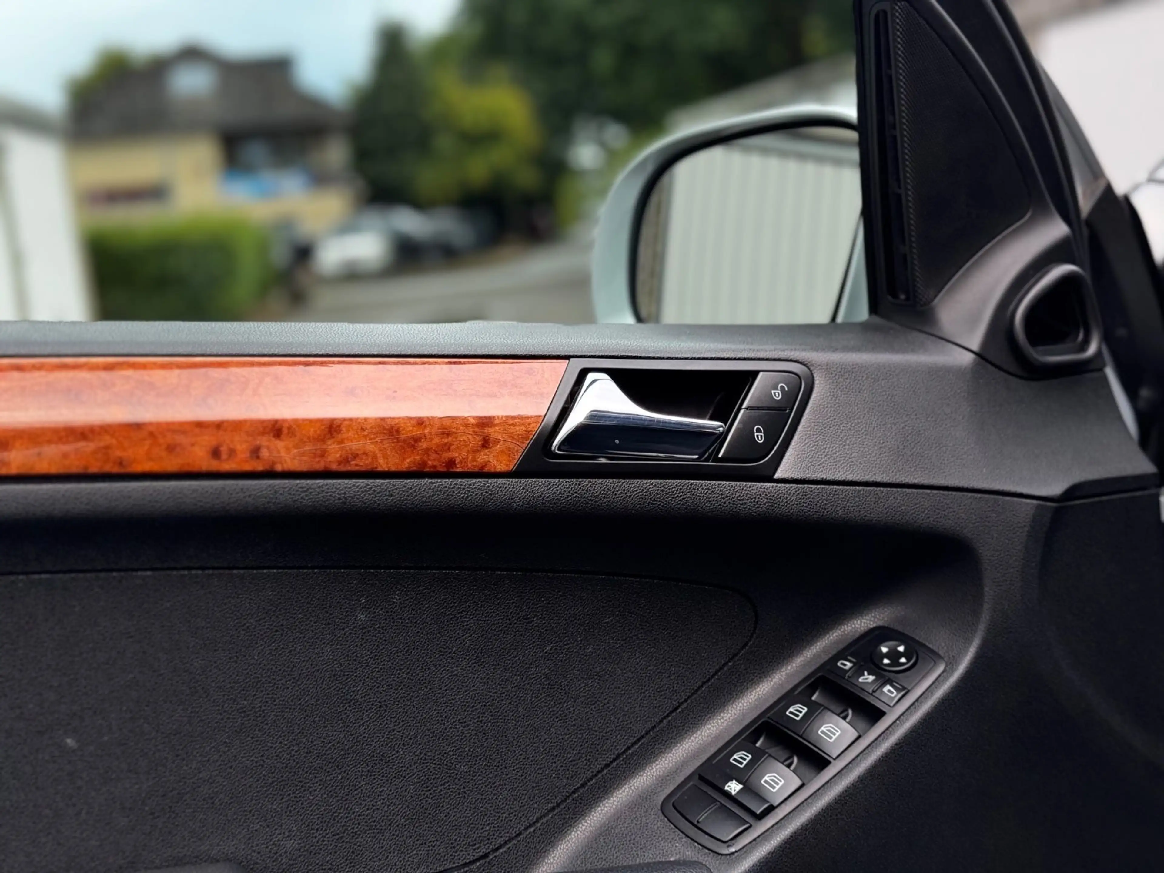 Mercedes-Benz ML 320 CDI 4Matic — photo 11