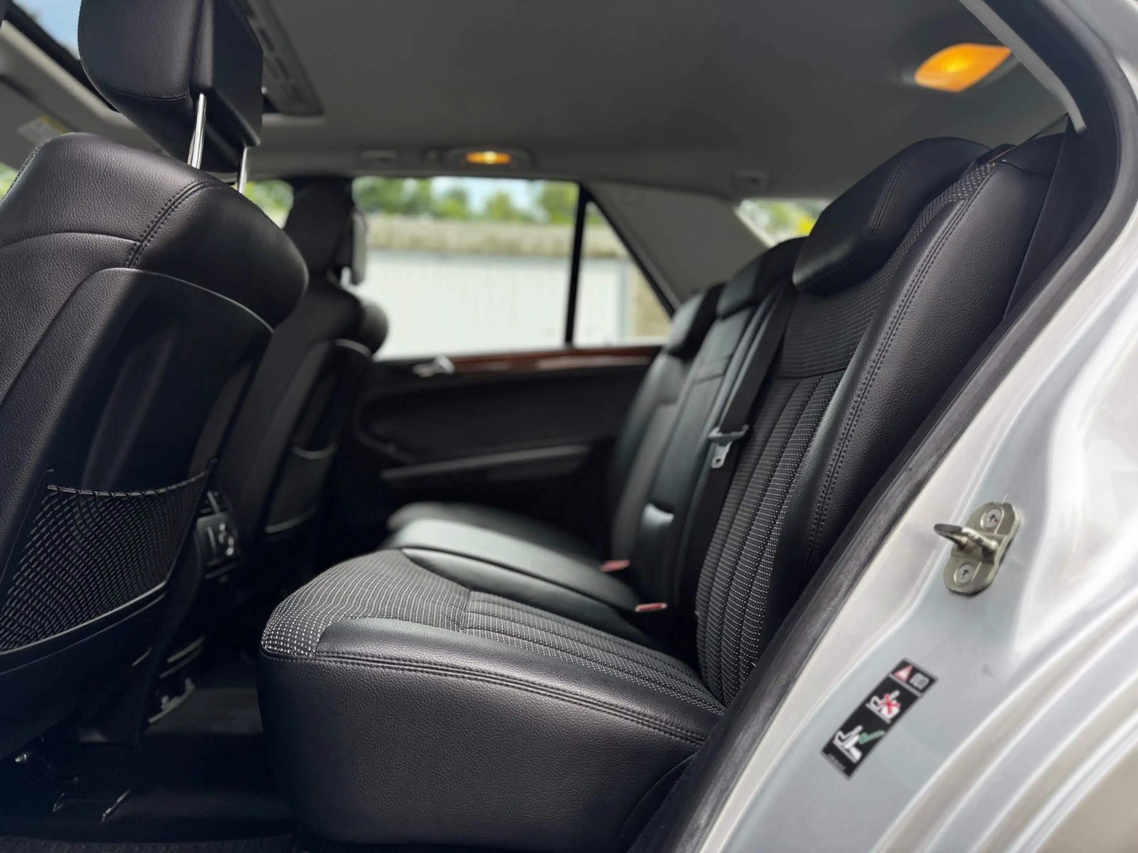 Mercedes-Benz ML 320 CDI 4Matic — photo 13
