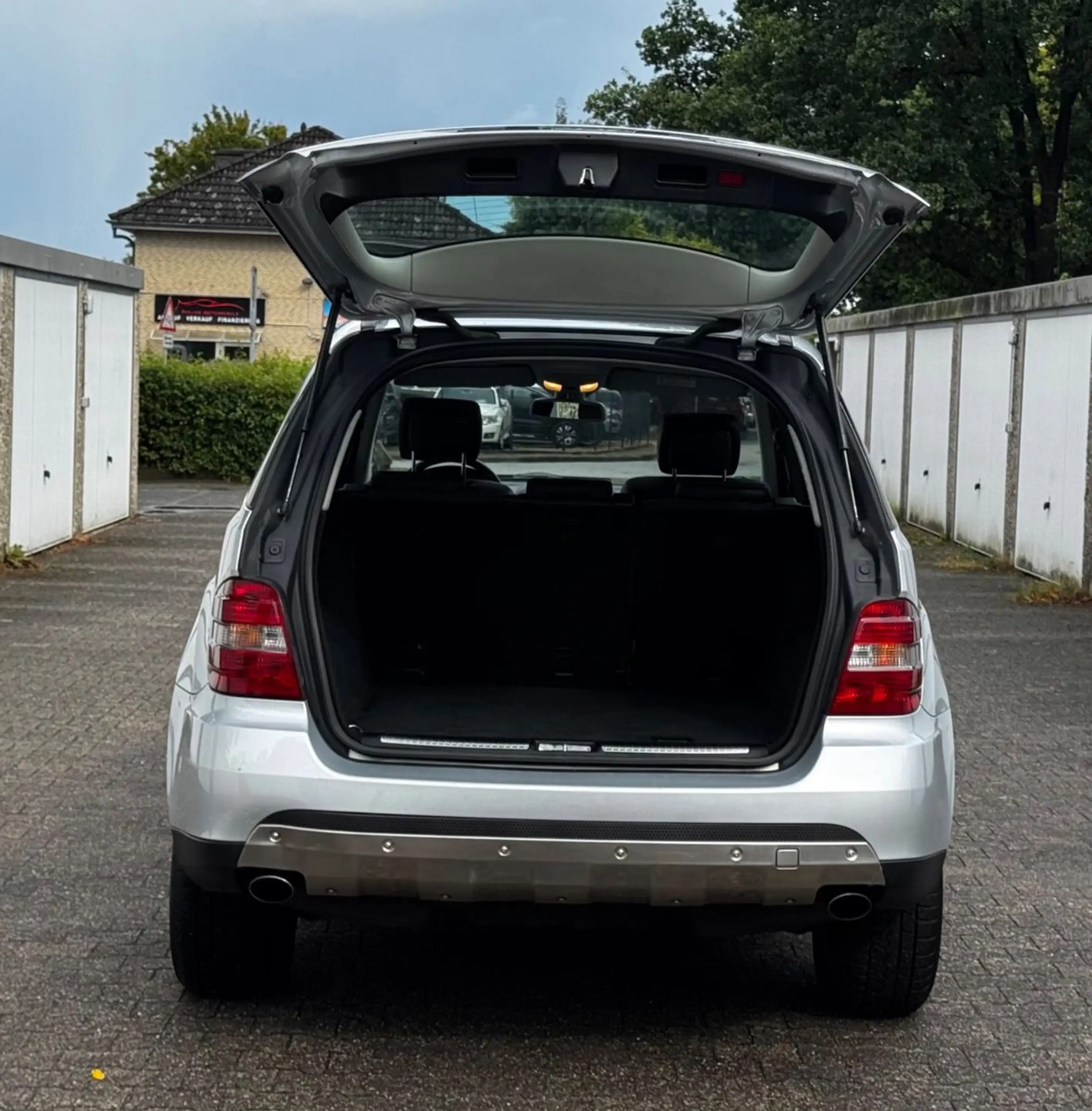 Mercedes-Benz ML 320 CDI 4Matic — photo 8
