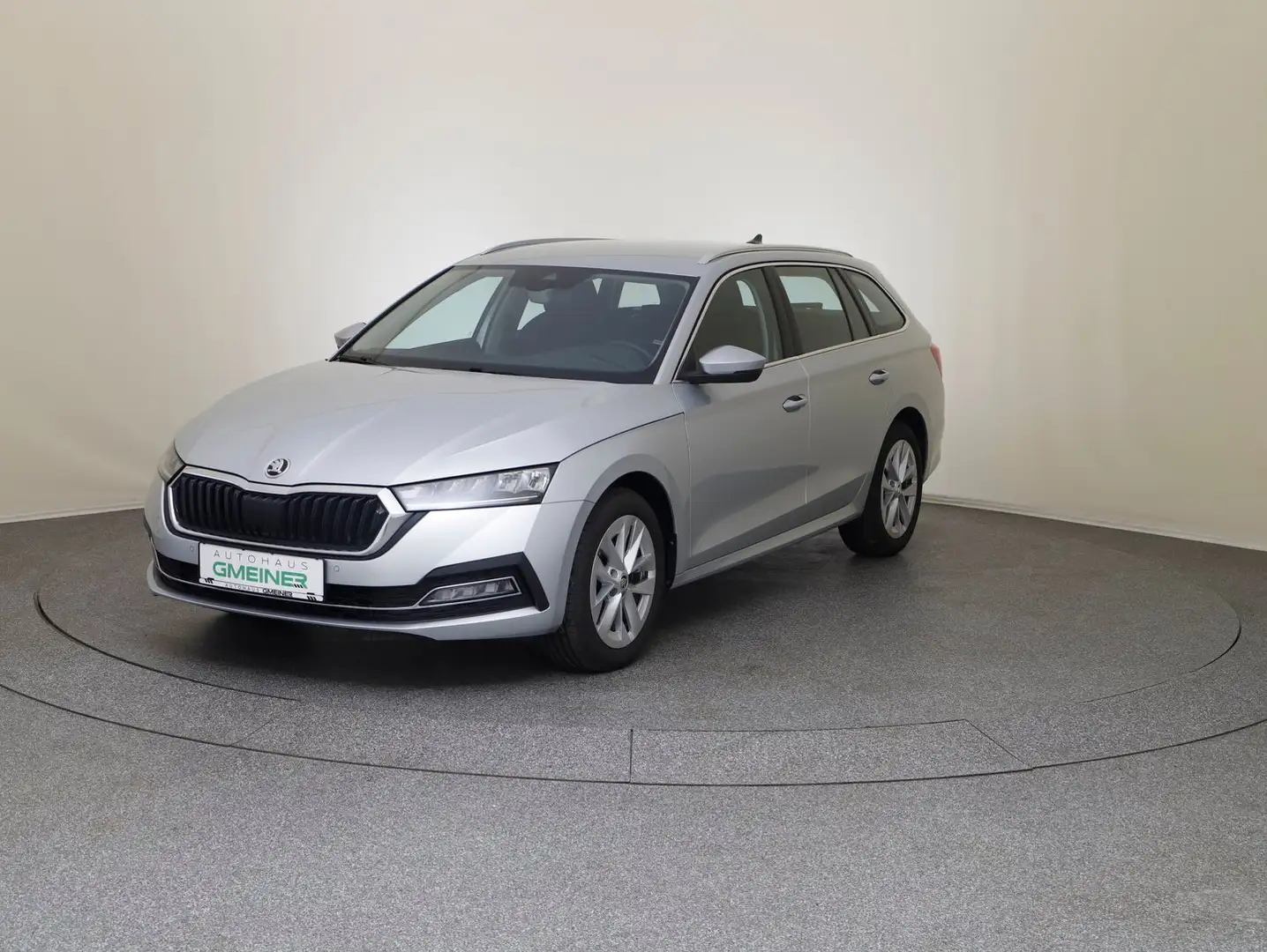 Skoda Octavia Style TDI DSG Silber - 1