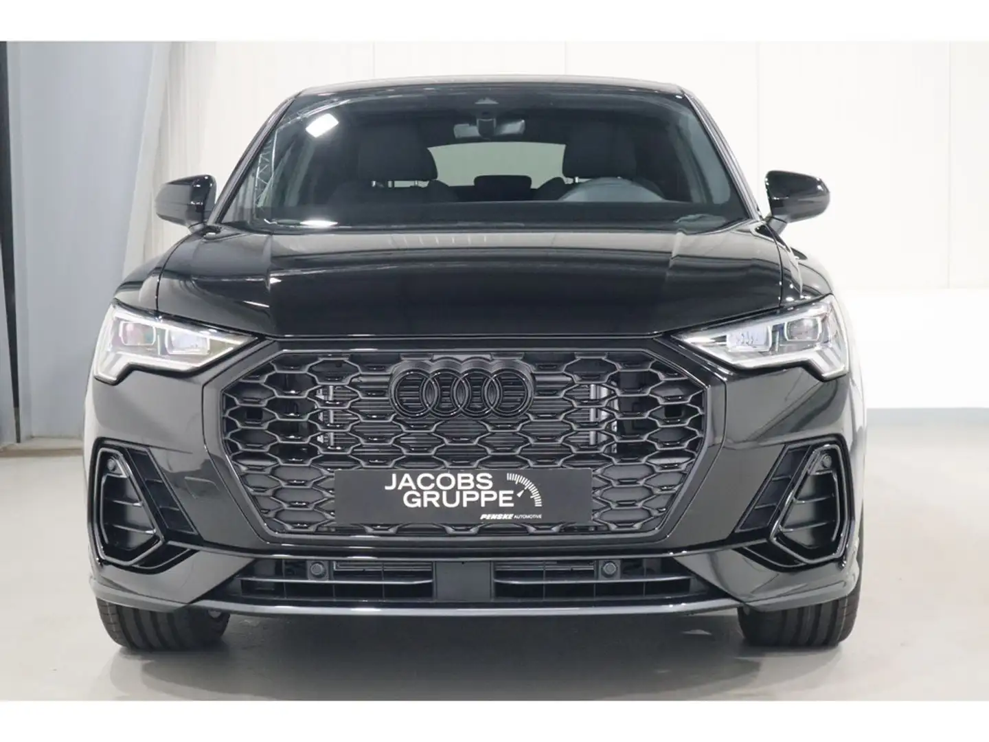 Audi Q3 Sportback S line 35 TFSI Navi plus/LED Scheinwerfer/R.-Kamera Schwarz - 2