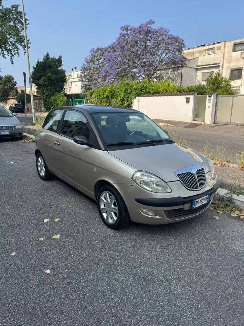 Lancia Ypsilon 1.3 mjt - 1