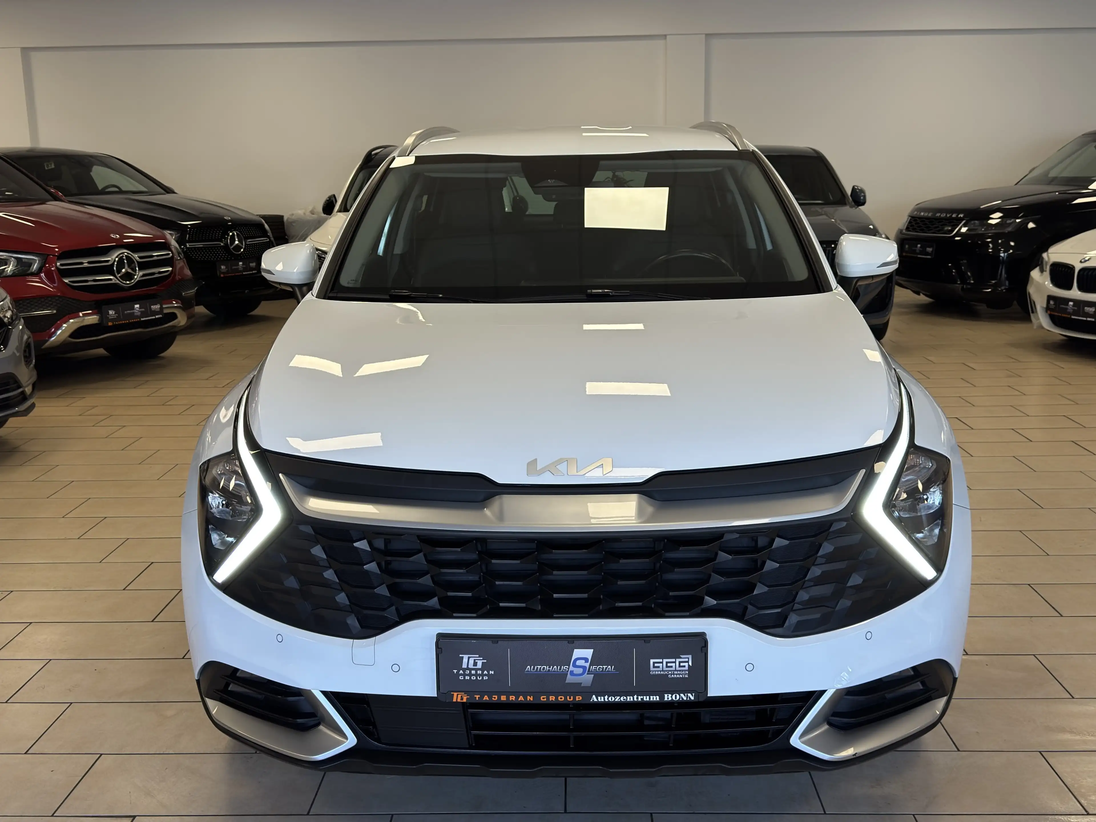 Kia Sportage 4WD Plug-in Leder R.Cam Navi ACC BI-LED — photo 2
