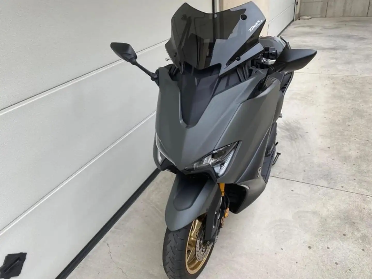 Yamaha TMAX 560 Grigio - 2