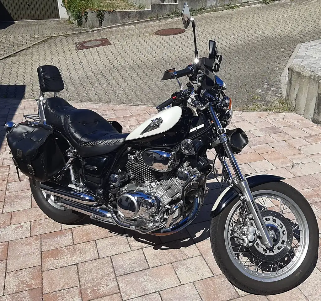 Yamaha XV 1100