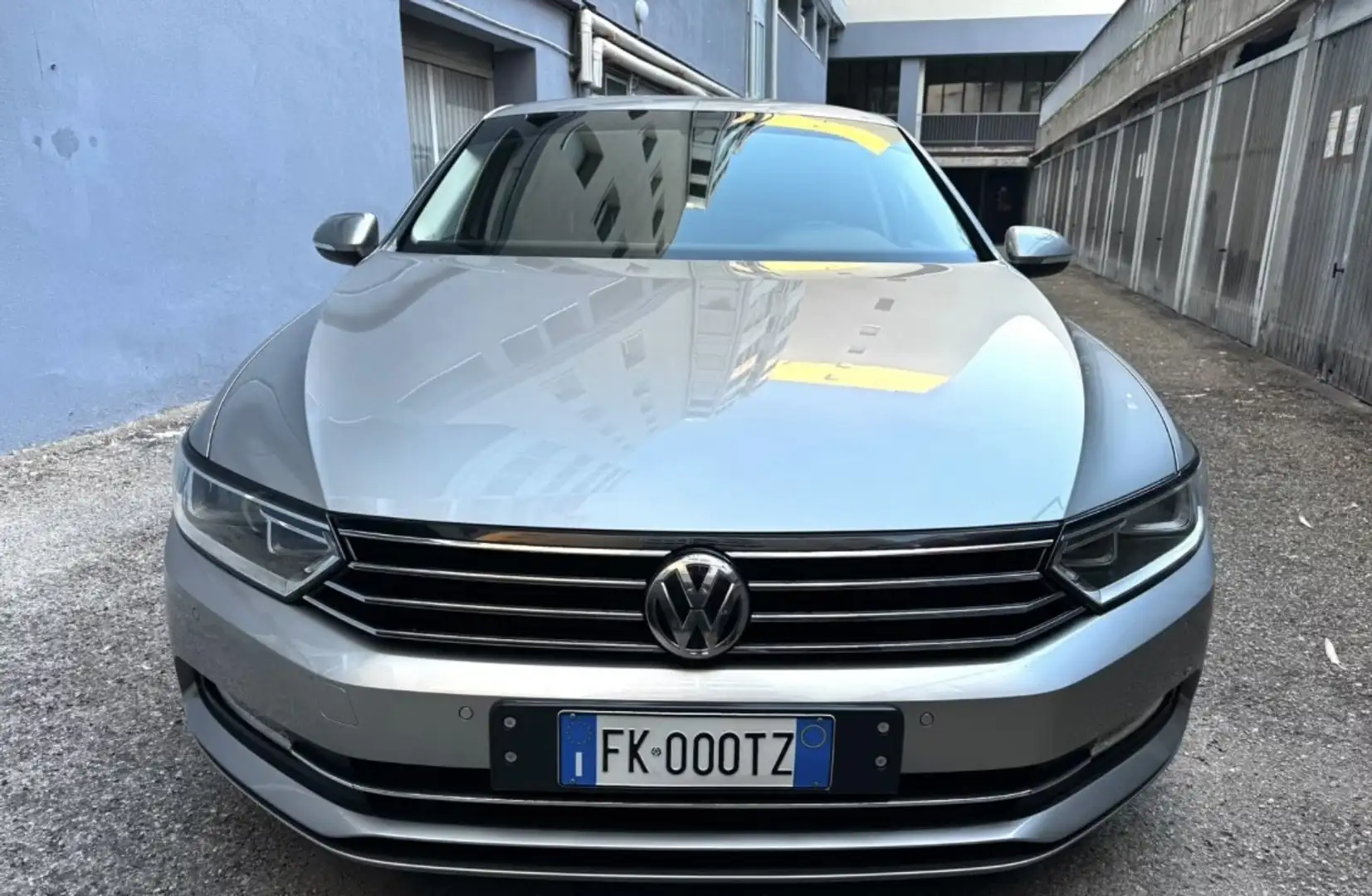 Volkswagen Passat 2.0 tdi Comfortline 150cv - 2