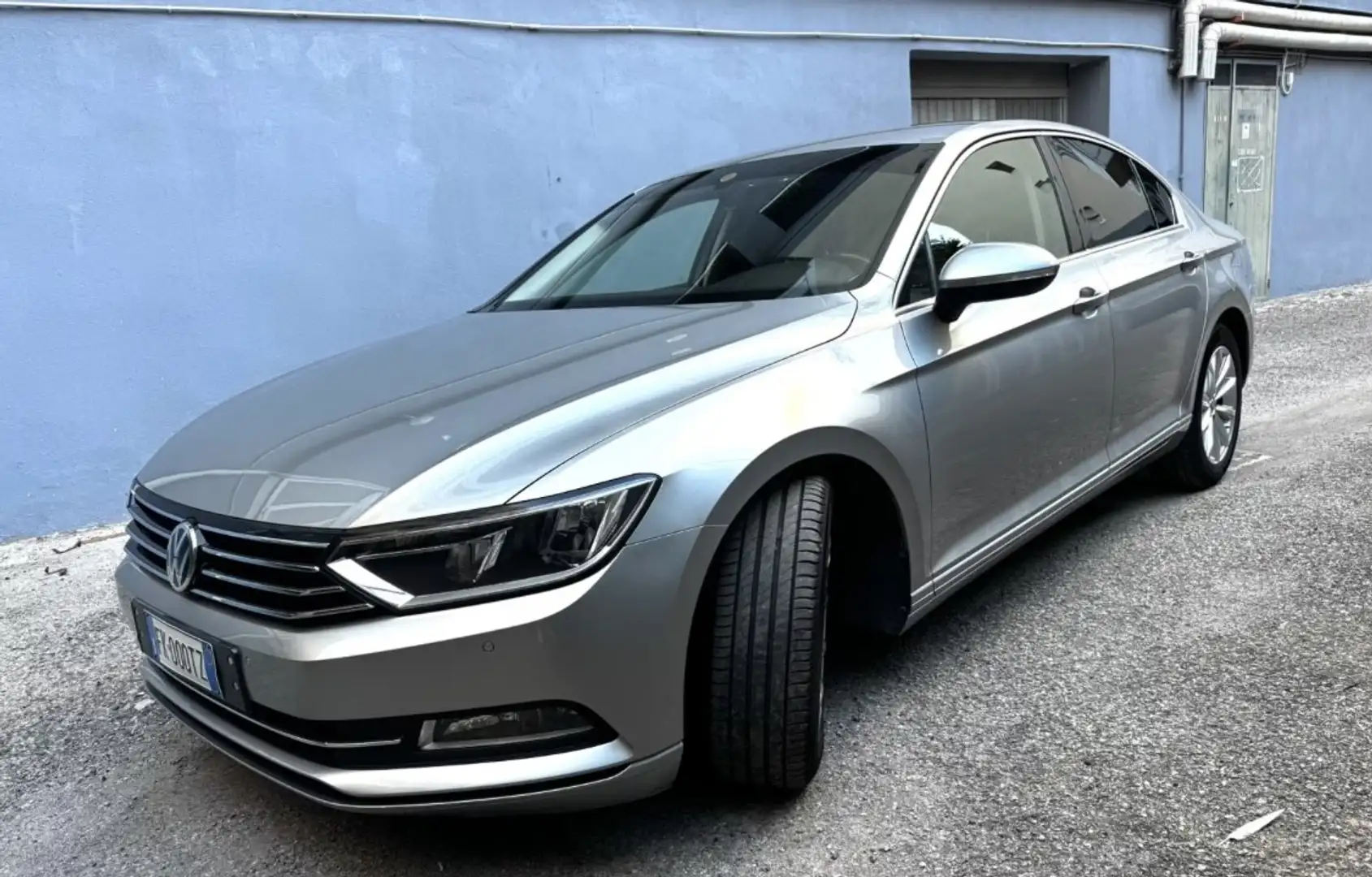 Volkswagen Passat 2.0 tdi Comfortline 150cv - 1