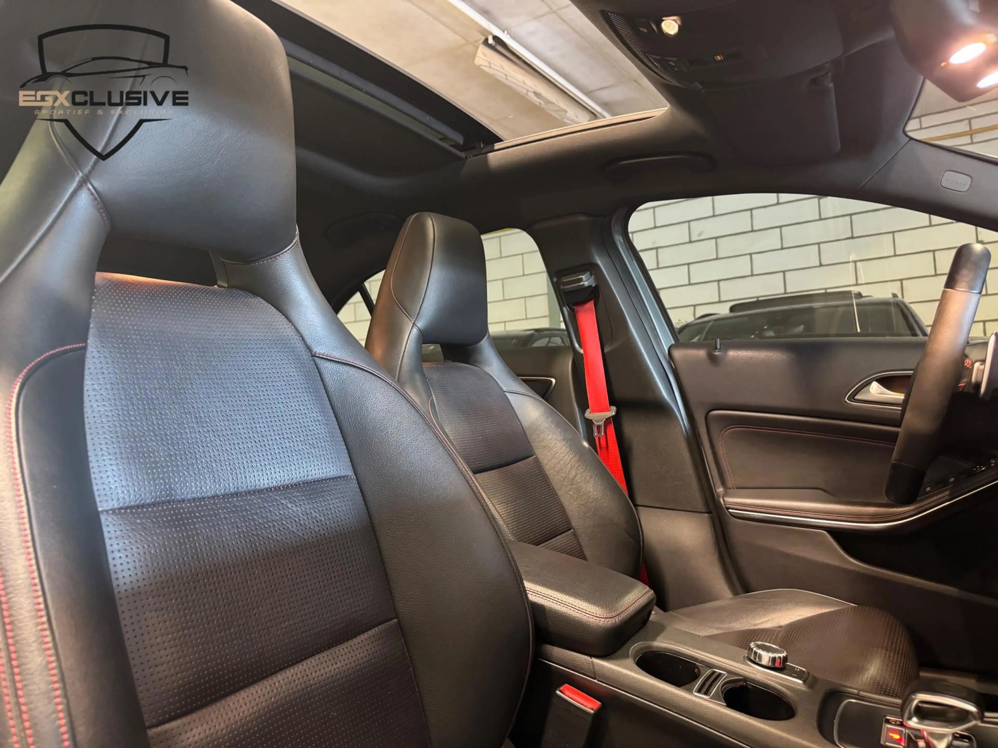 Mercedes-Benz A 45 AMG 4MATIC Edition 1 Pano/Memory — photo 20