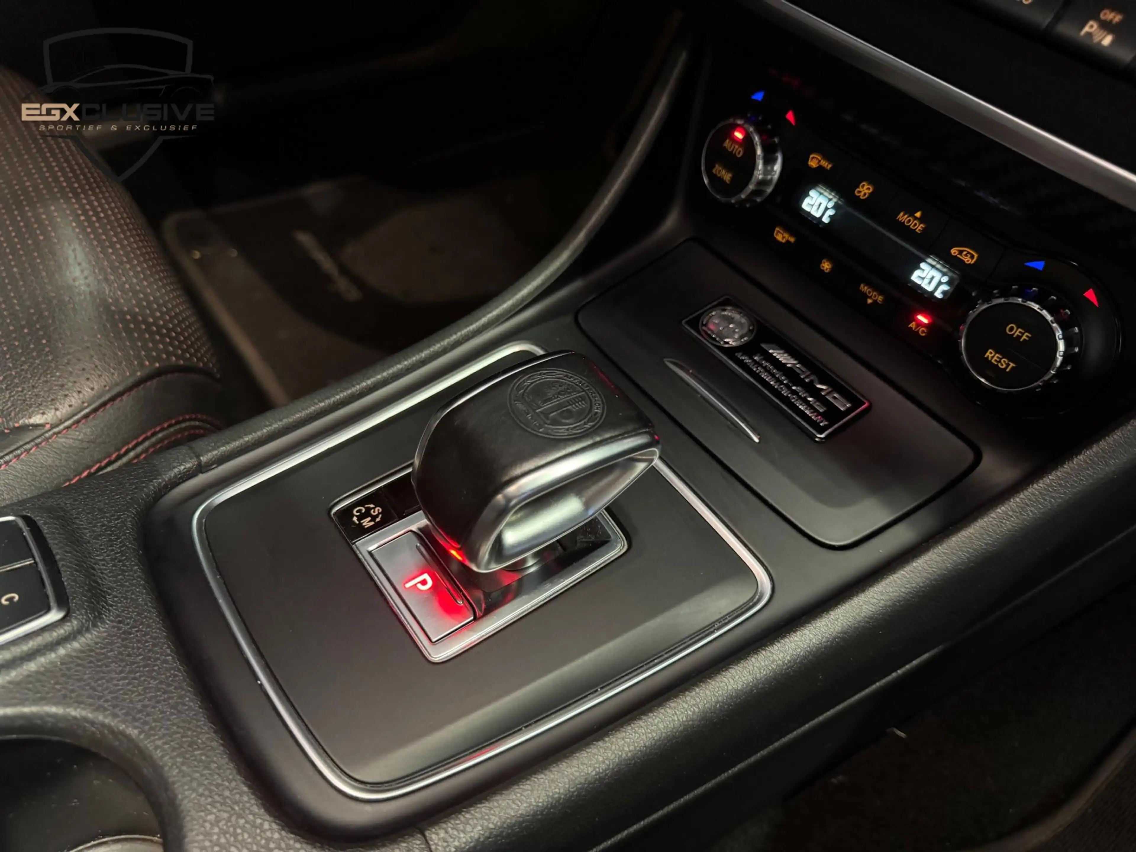 Mercedes-Benz A 45 AMG 4MATIC Edition 1 Pano/Memory — photo 19