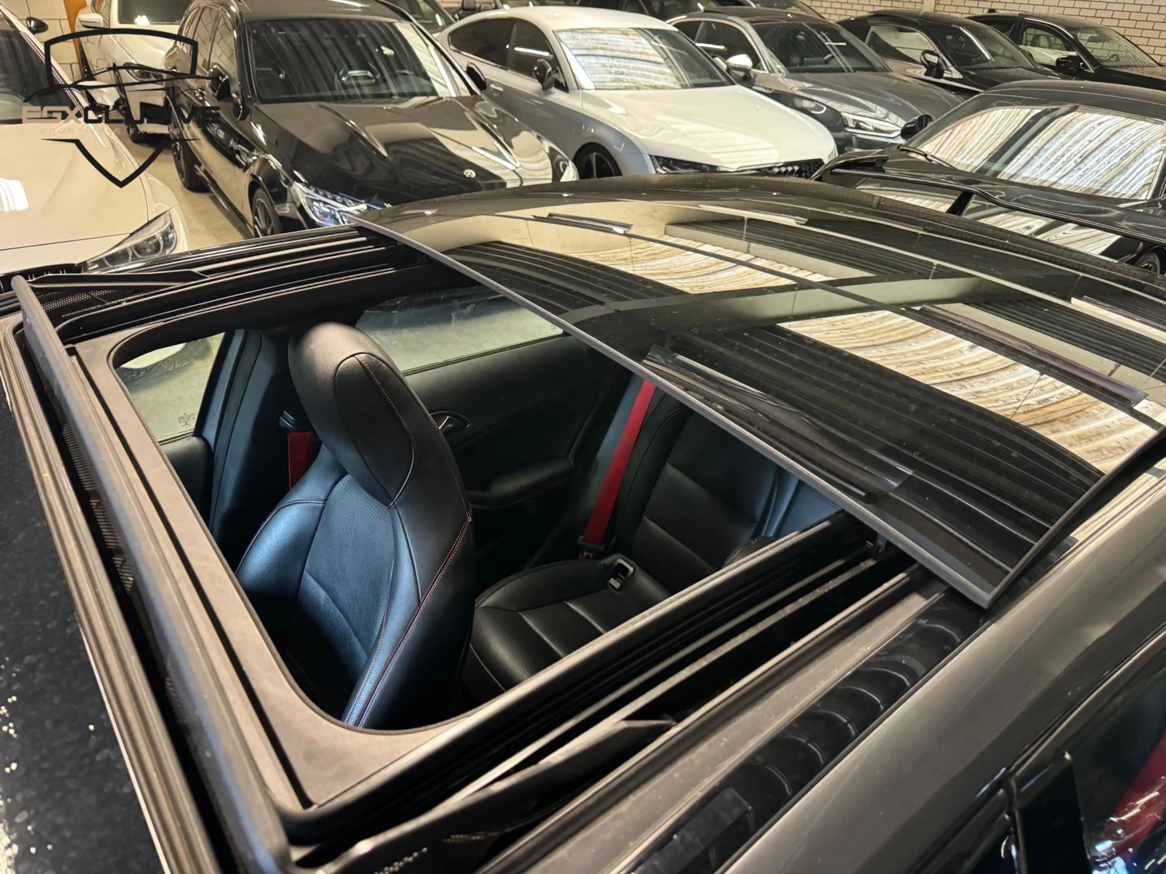Mercedes-Benz A 45 AMG 4MATIC Edition 1 Pano/Memory — photo 11
