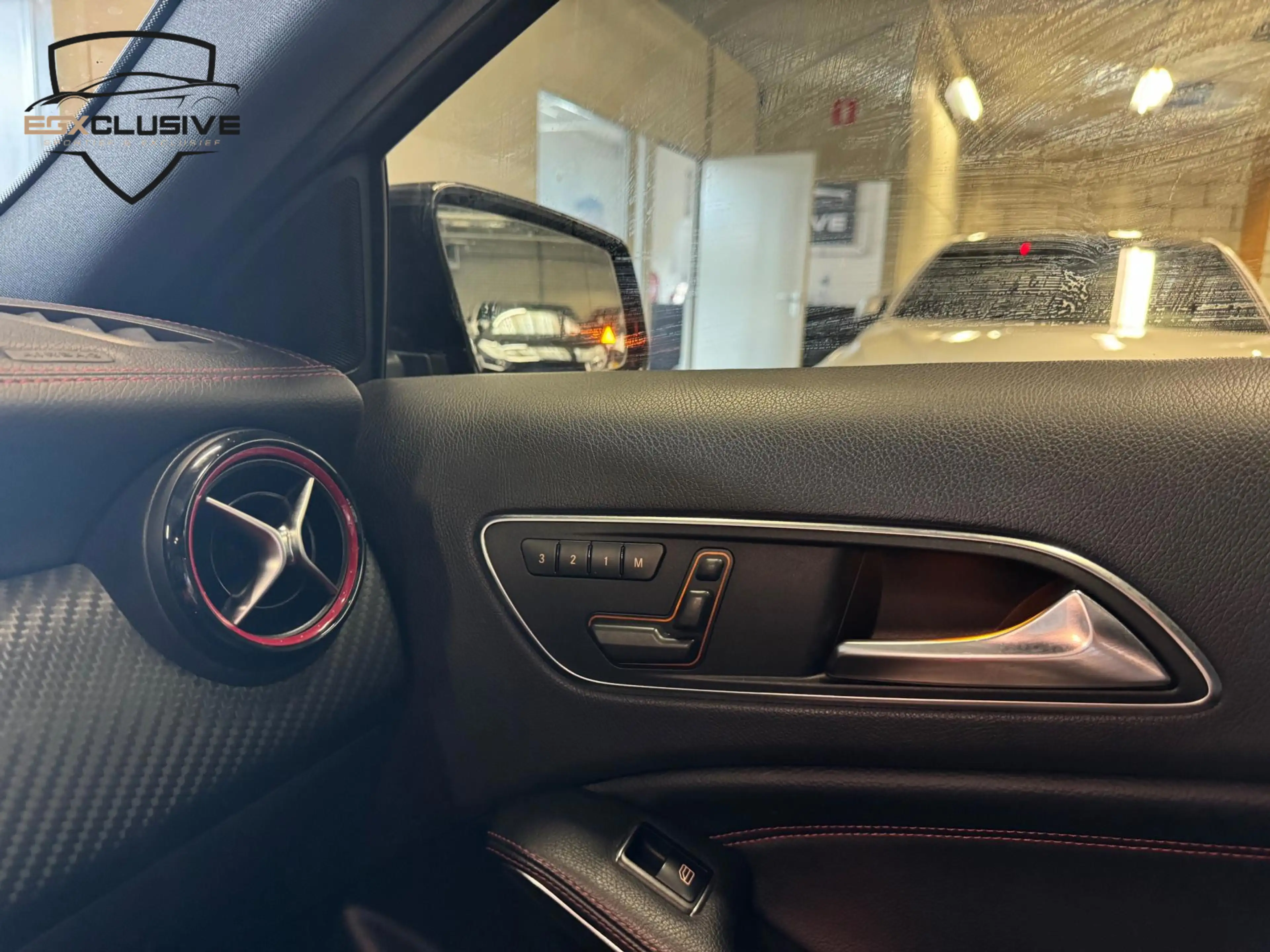 Mercedes-Benz A 45 AMG 4MATIC Edition 1 Pano/Memory — photo 16