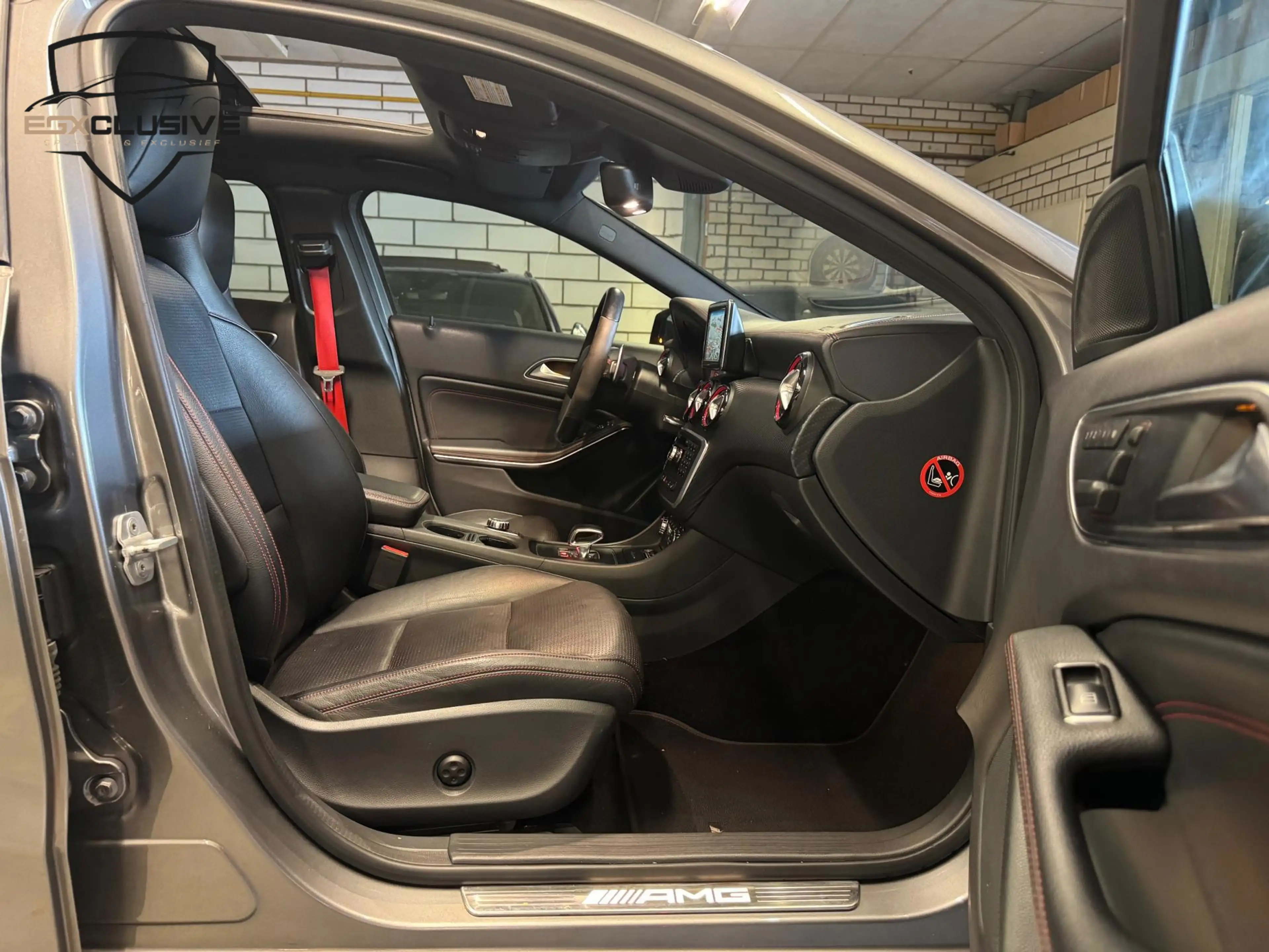 Mercedes-Benz A 45 AMG 4MATIC Edition 1 Pano/Memory — photo 21