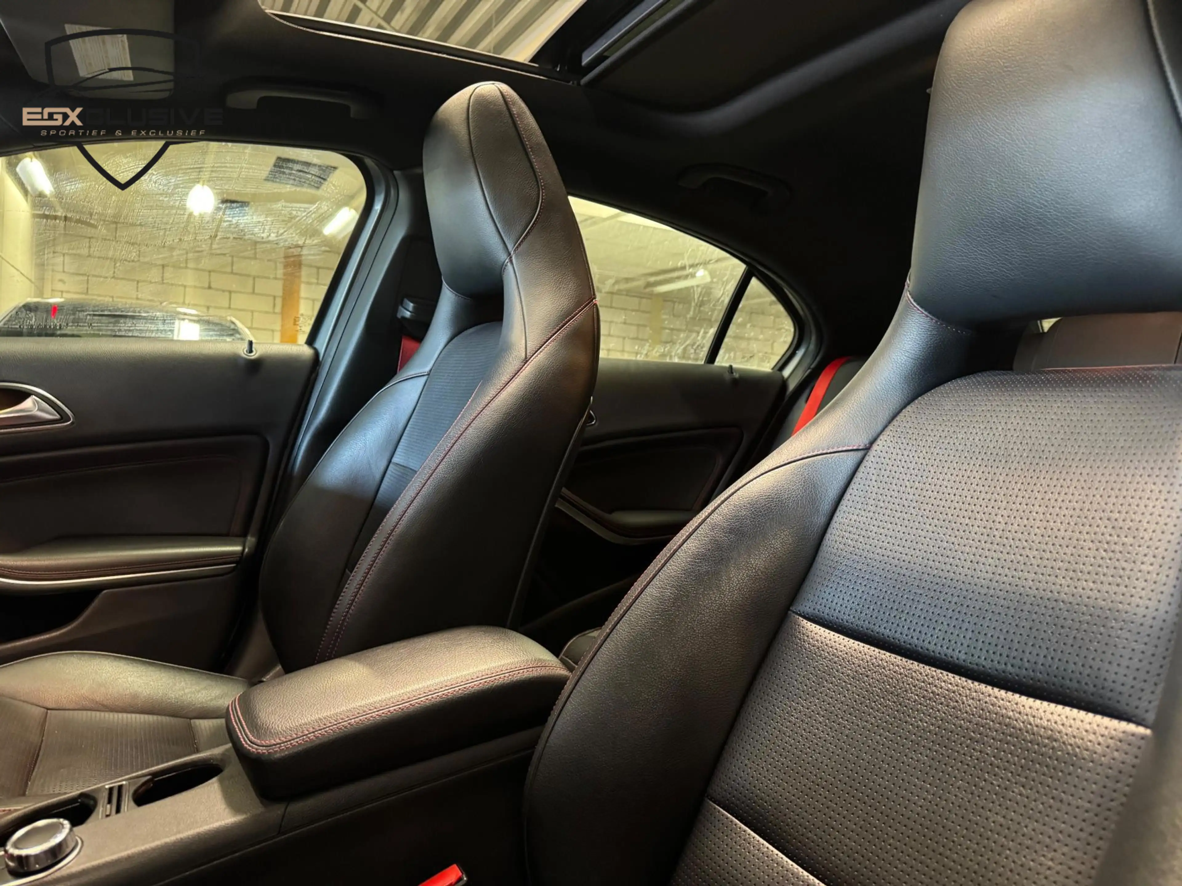 Mercedes-Benz A 45 AMG 4MATIC Edition 1 Pano/Memory — photo 22