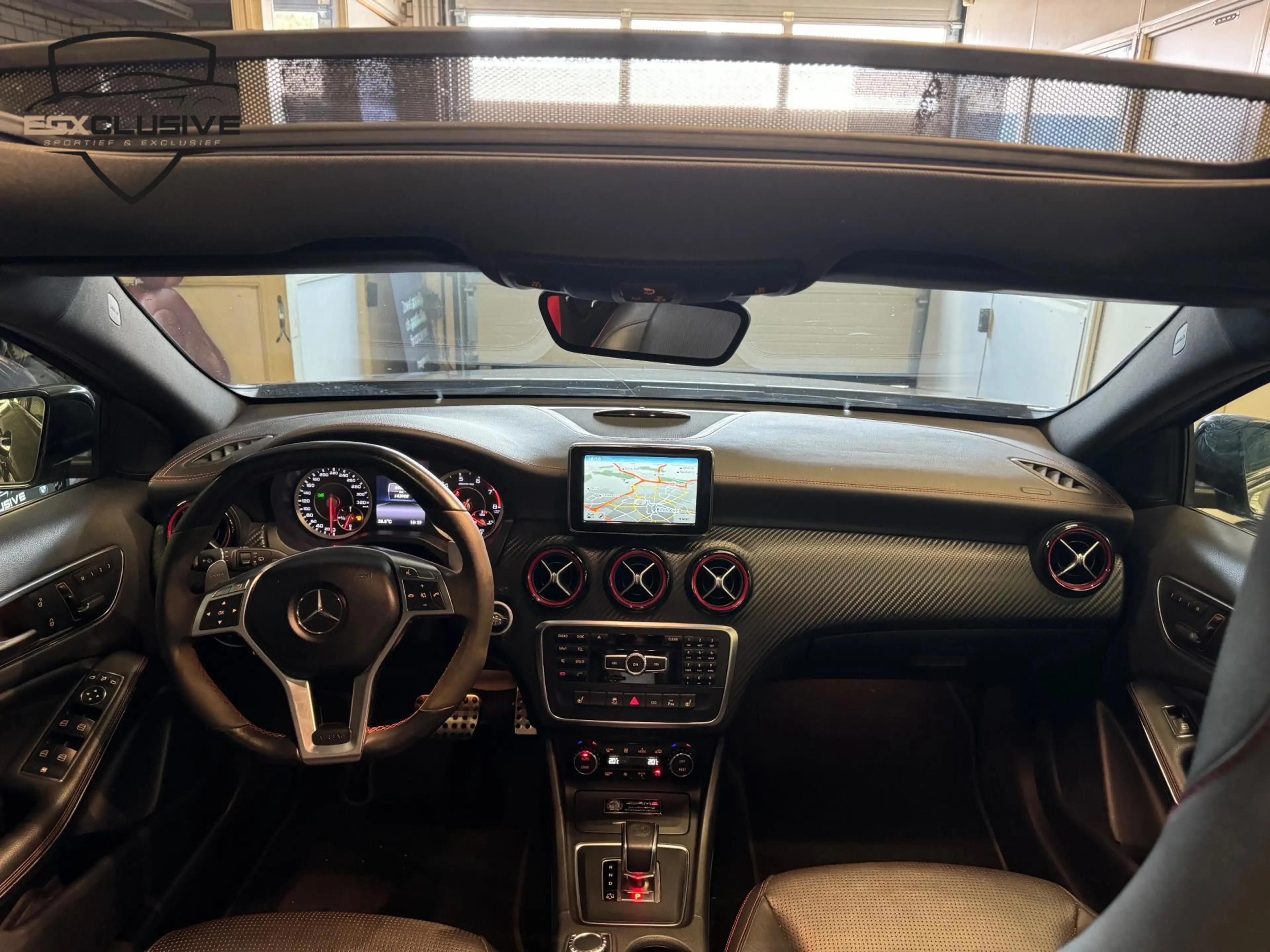 Mercedes-Benz A 45 AMG 4MATIC Edition 1 Pano/Memory — photo 12