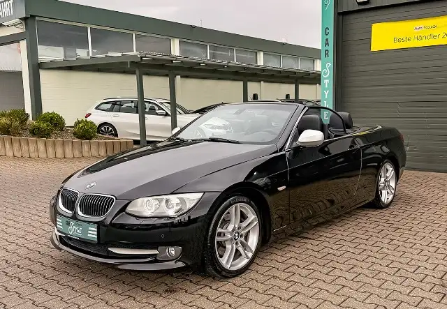 BMW 330 d Cabrio Individual Harman Kardon ACC AHK