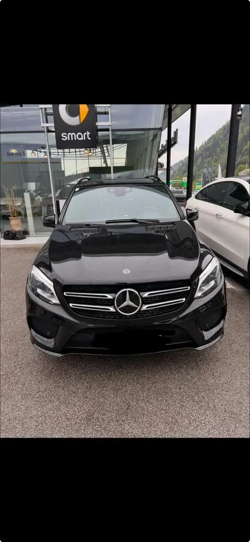 Mercedes-Benz GLE 350 350d AMG Line Final Editon Schwarz - 1