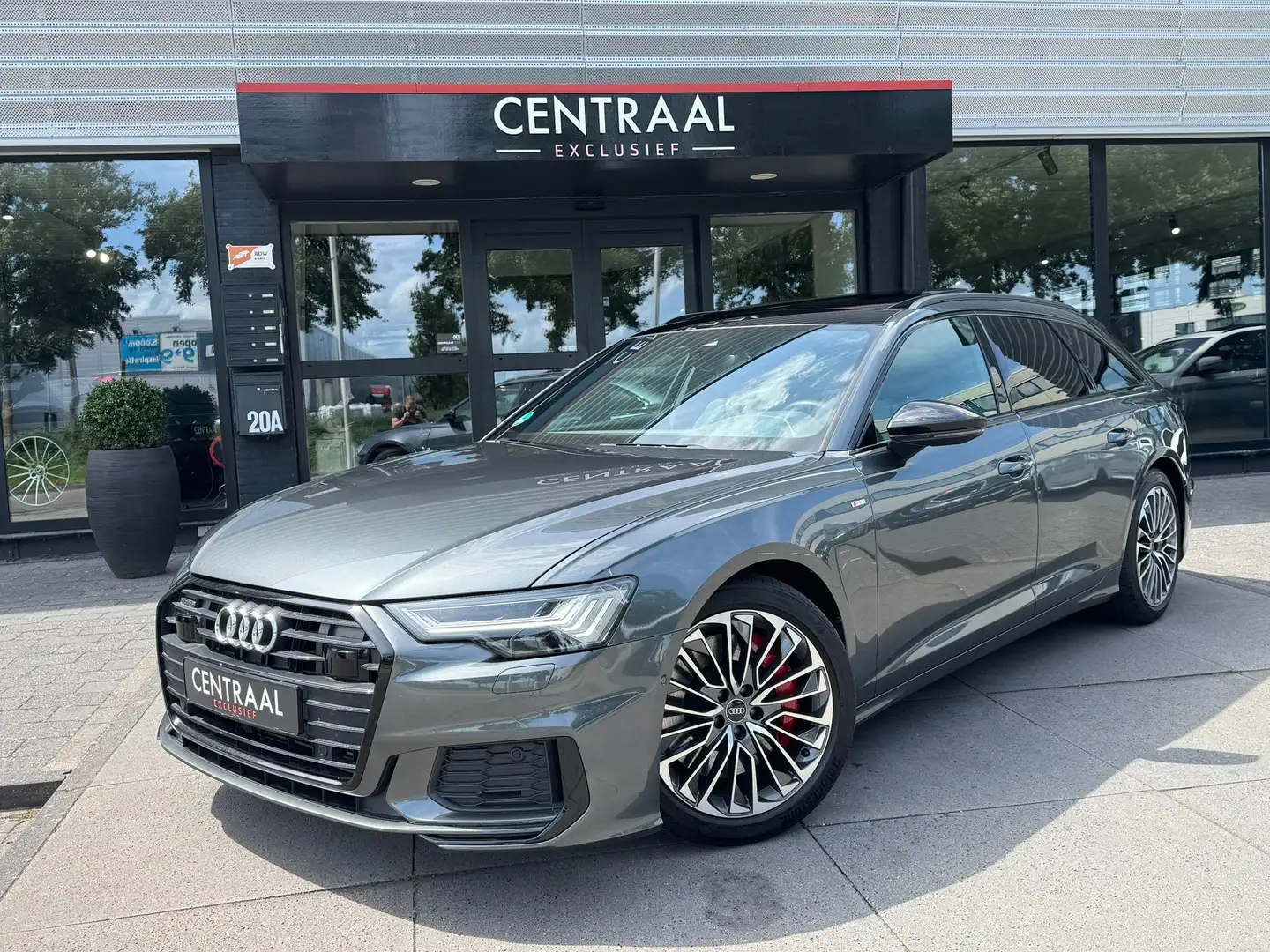 Audi A6 Avant 55 TFSIe Quattro Comp S-Line 367PK|Pano|Came Grijs - 1