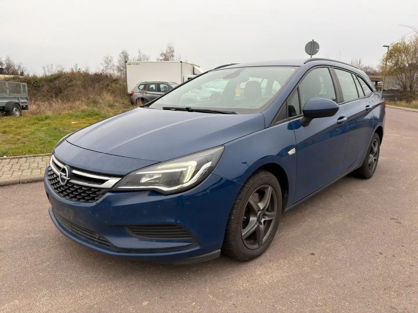 Opel Astra K Sports Tourer Edition Start/Stop Bleu - 1