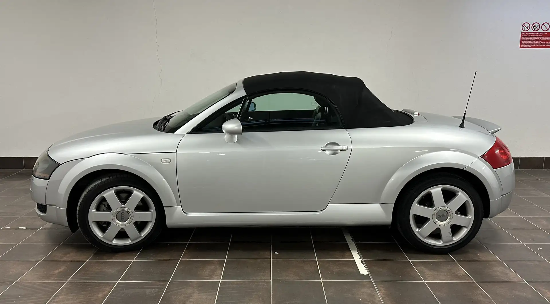 Audi TT Roadster 1.8t - 1