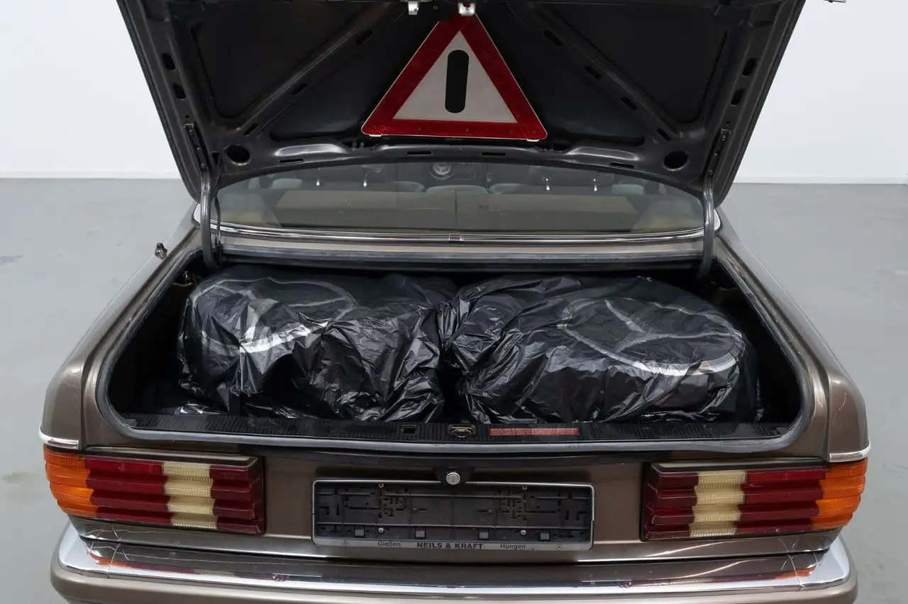 Mercedes-Benz 500 SEC (126 C), foto 8