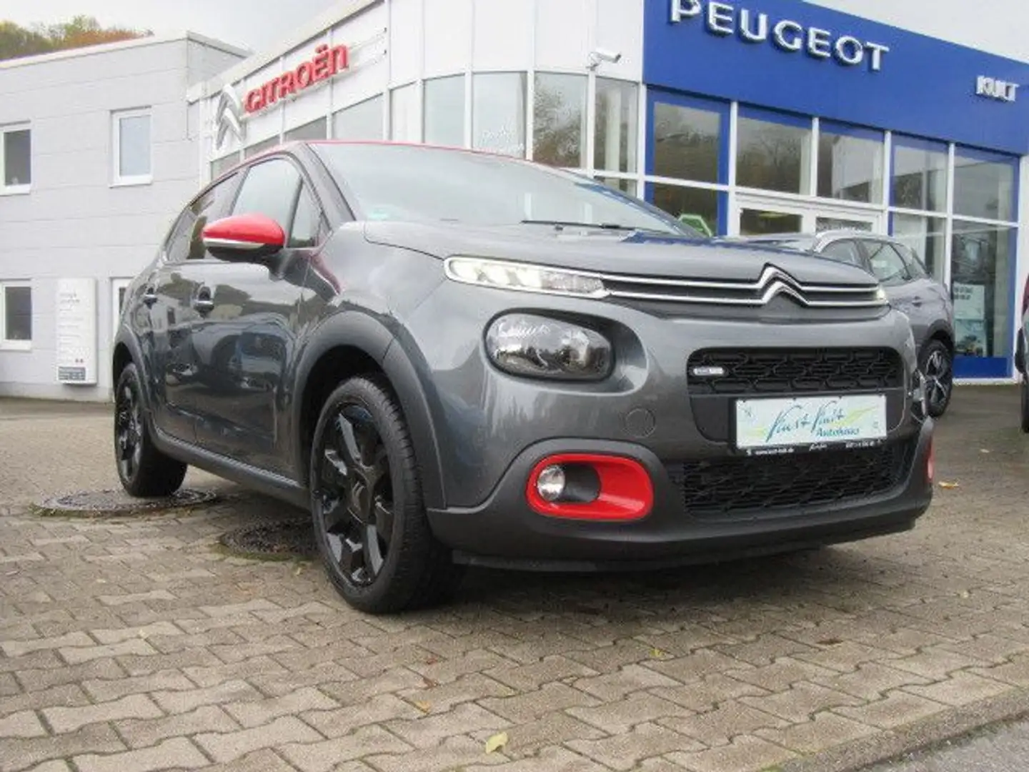 Citroen C3 Feel PureTech 82*Sitzheiz*17" Alufelgen*1.Hd Grigio - 1
