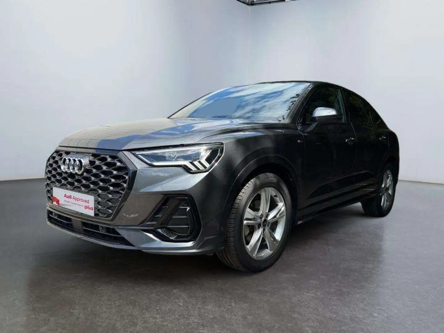 Audi Q3 Sportback S-line*Navi*toitouvrant*Leds*Jantes Gris - 1