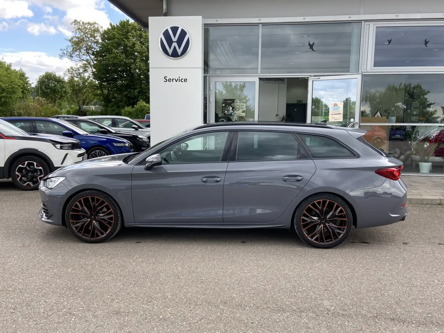 CUPRA Leon ST 2.0 TSI DSG 4-DRIVE 19"-KUPFER+EL.VORDER Grau - 2