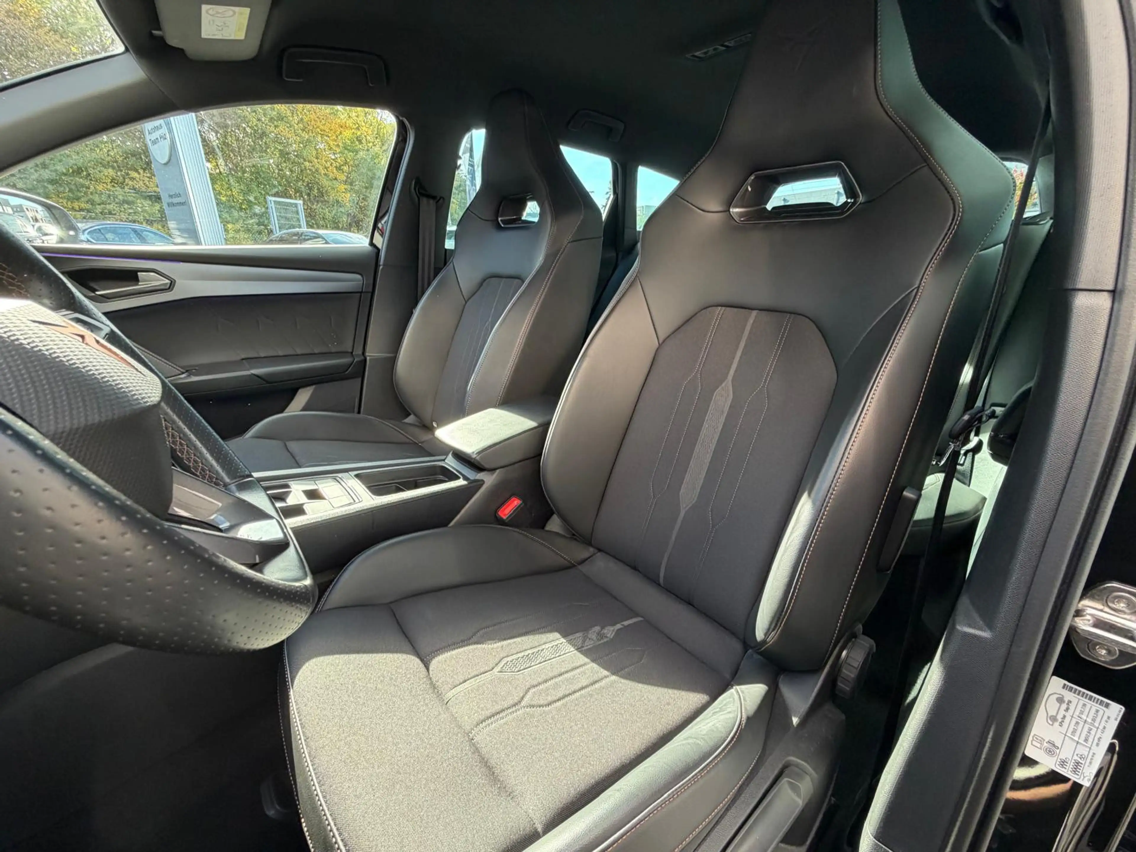 CUPRA Leon 2.0 TSI VZ >VIRTU+LED+NAVI+PDC+DAB+19+ — photo 8